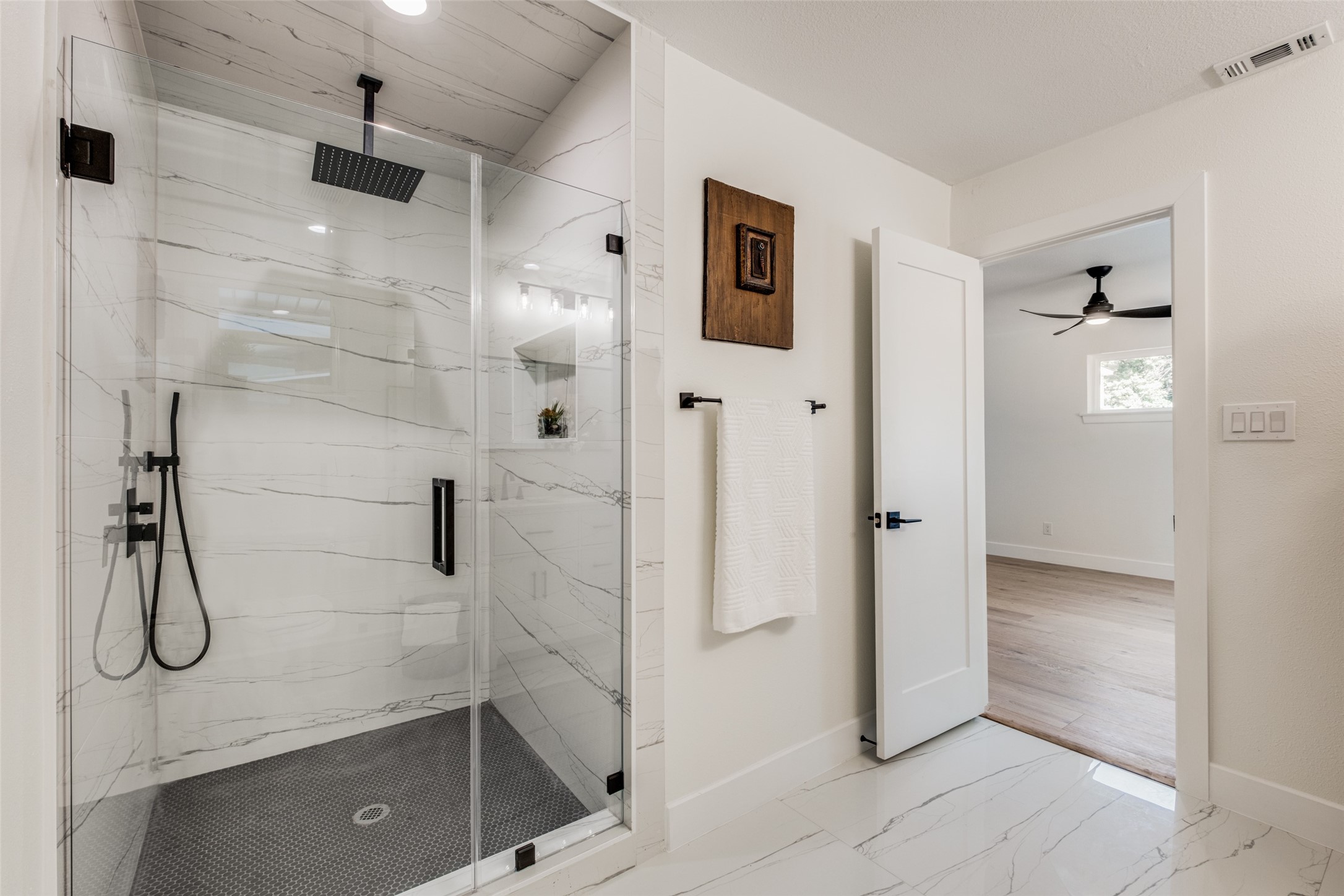 1516 W Five Mile Parkway