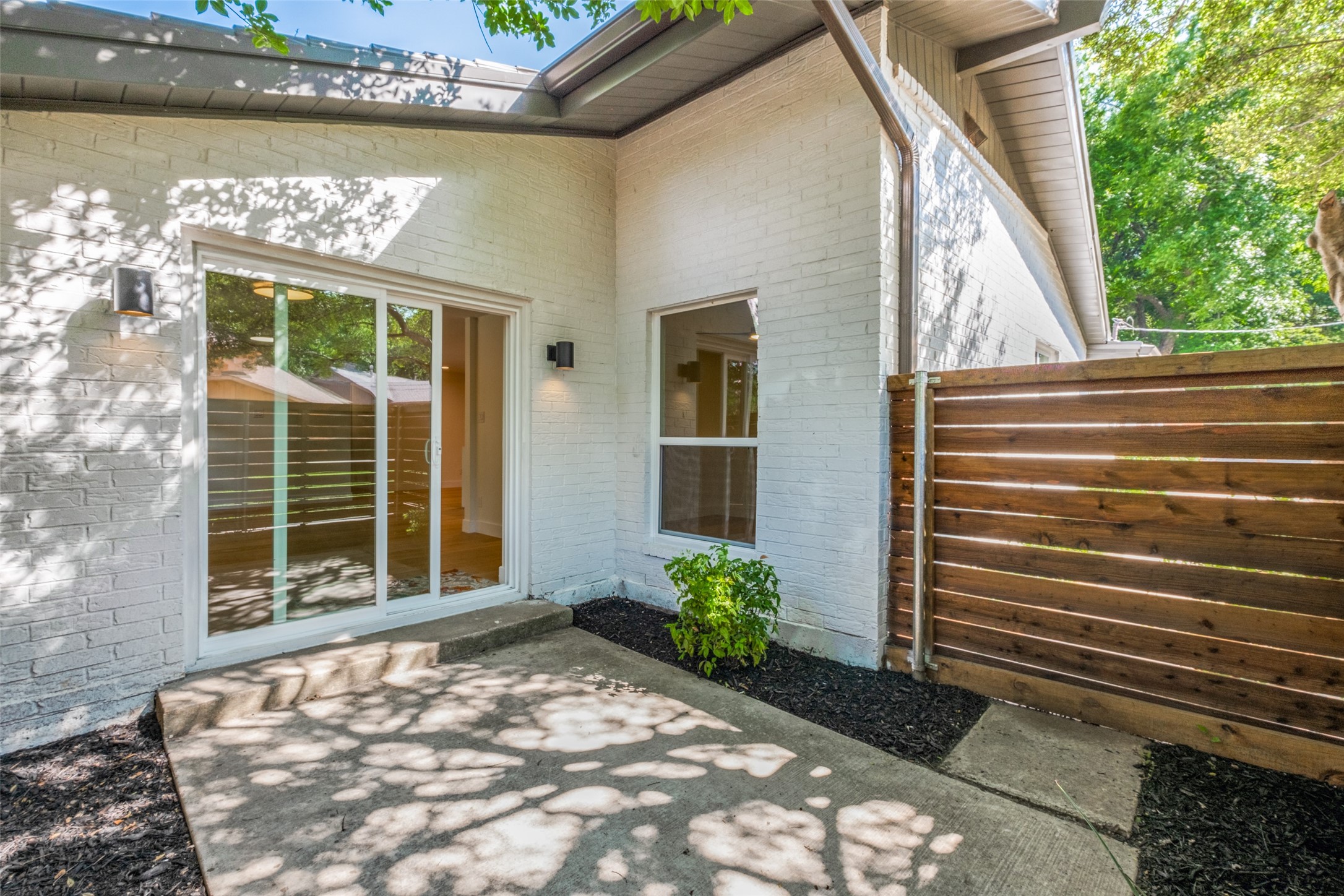 1516 W Five Mile Parkway