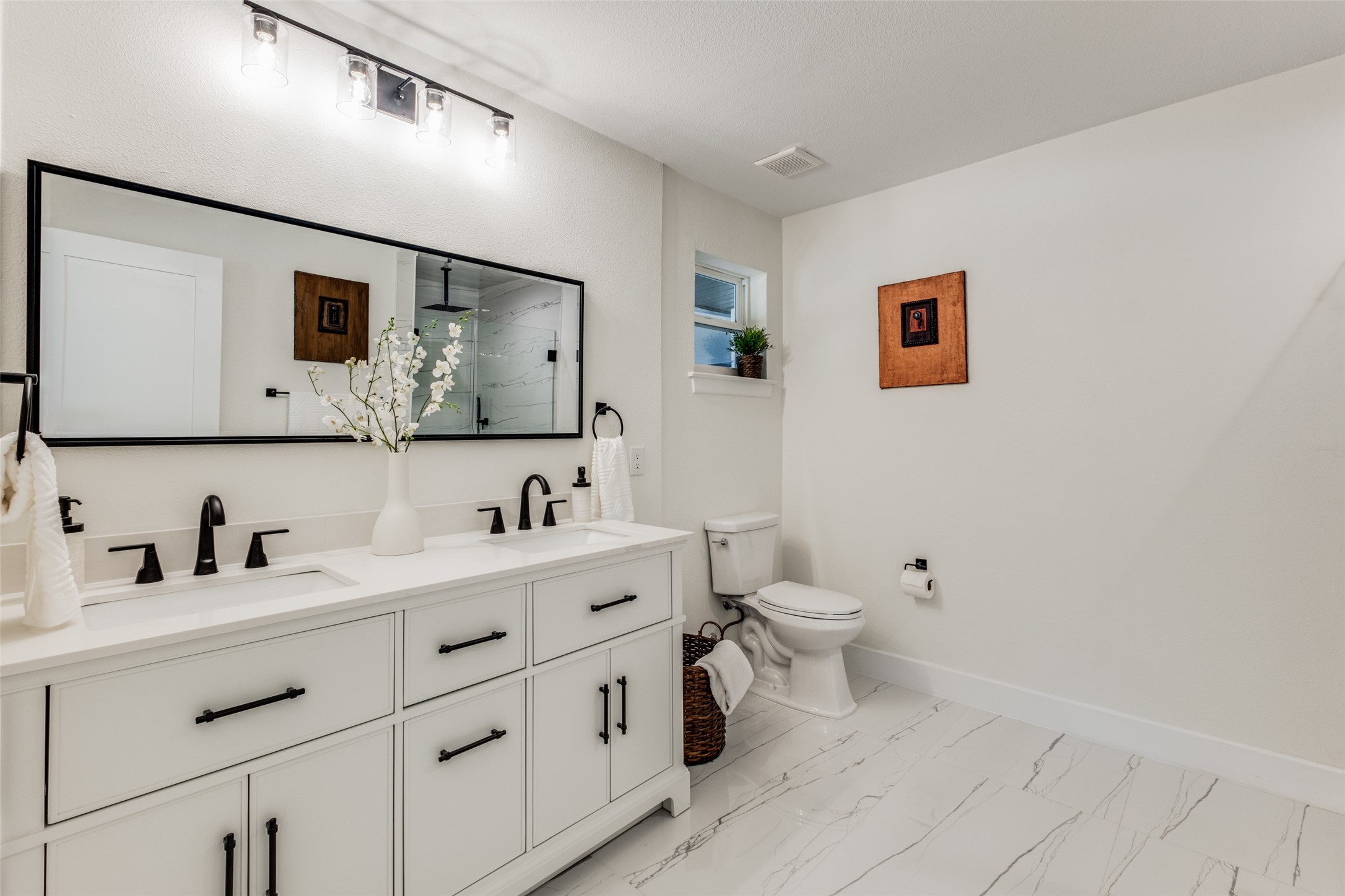 1516 W Five Mile Parkway