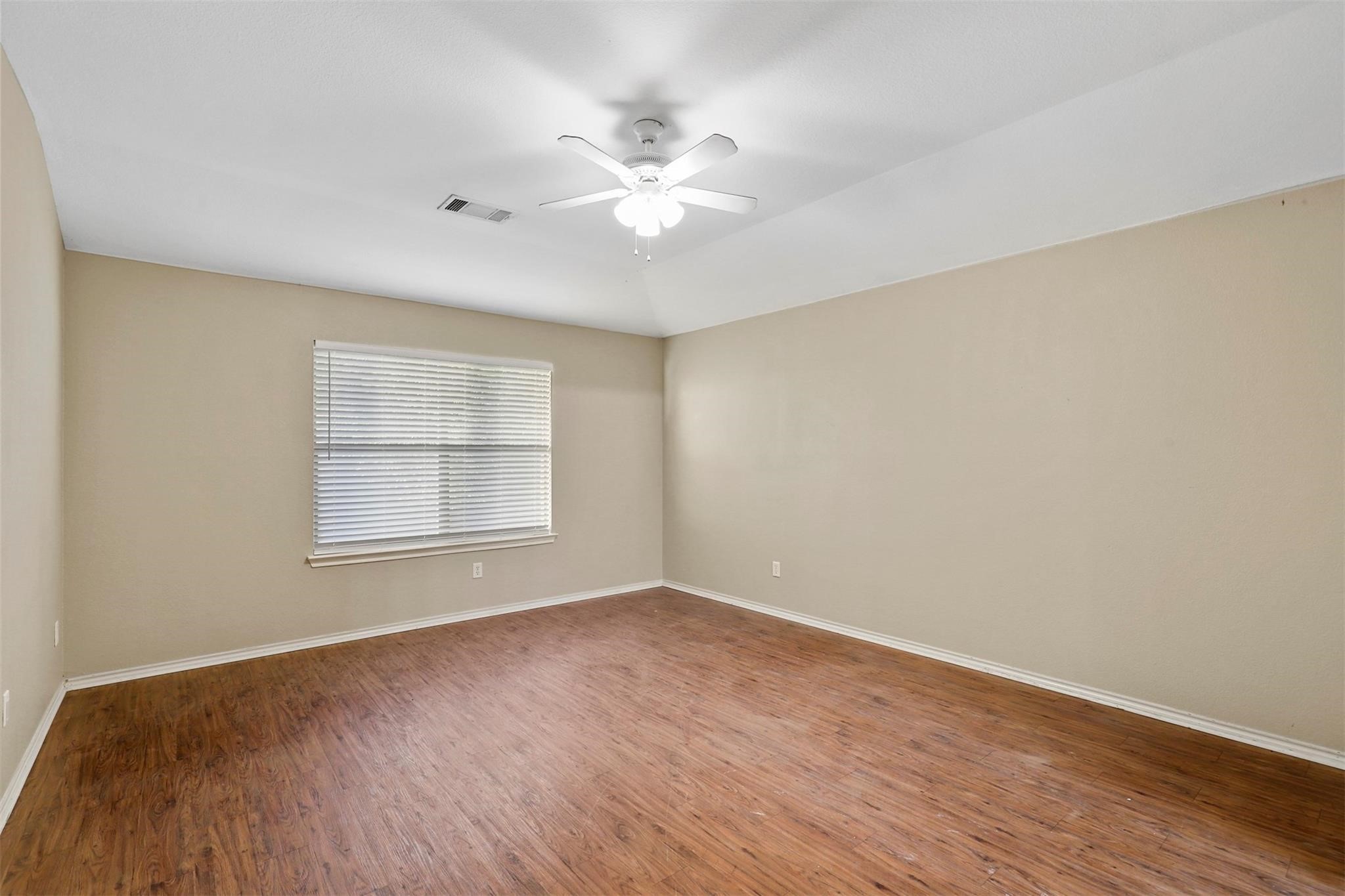 2811 Briarbrook Drive