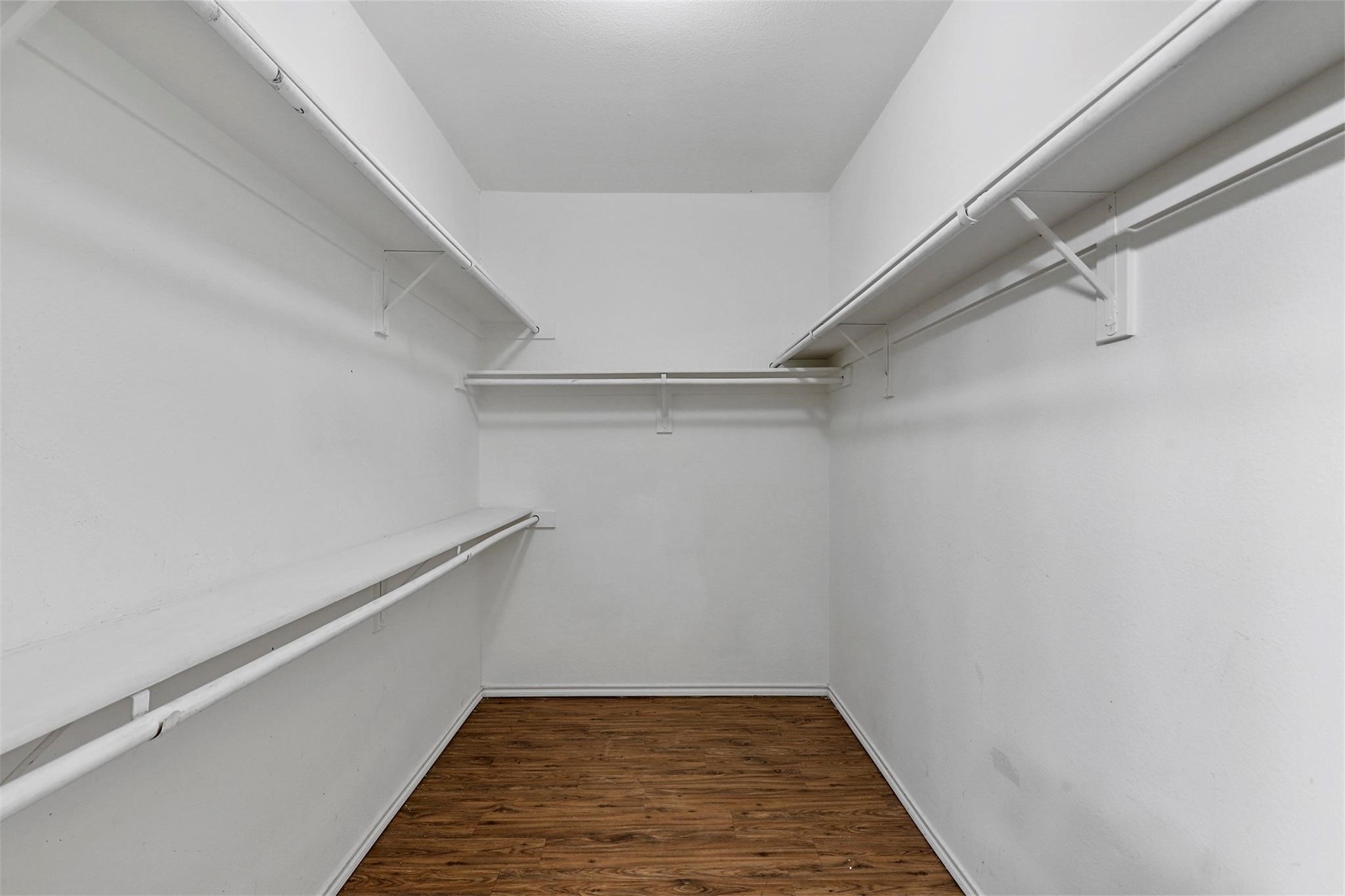 2811 Briarbrook Drive