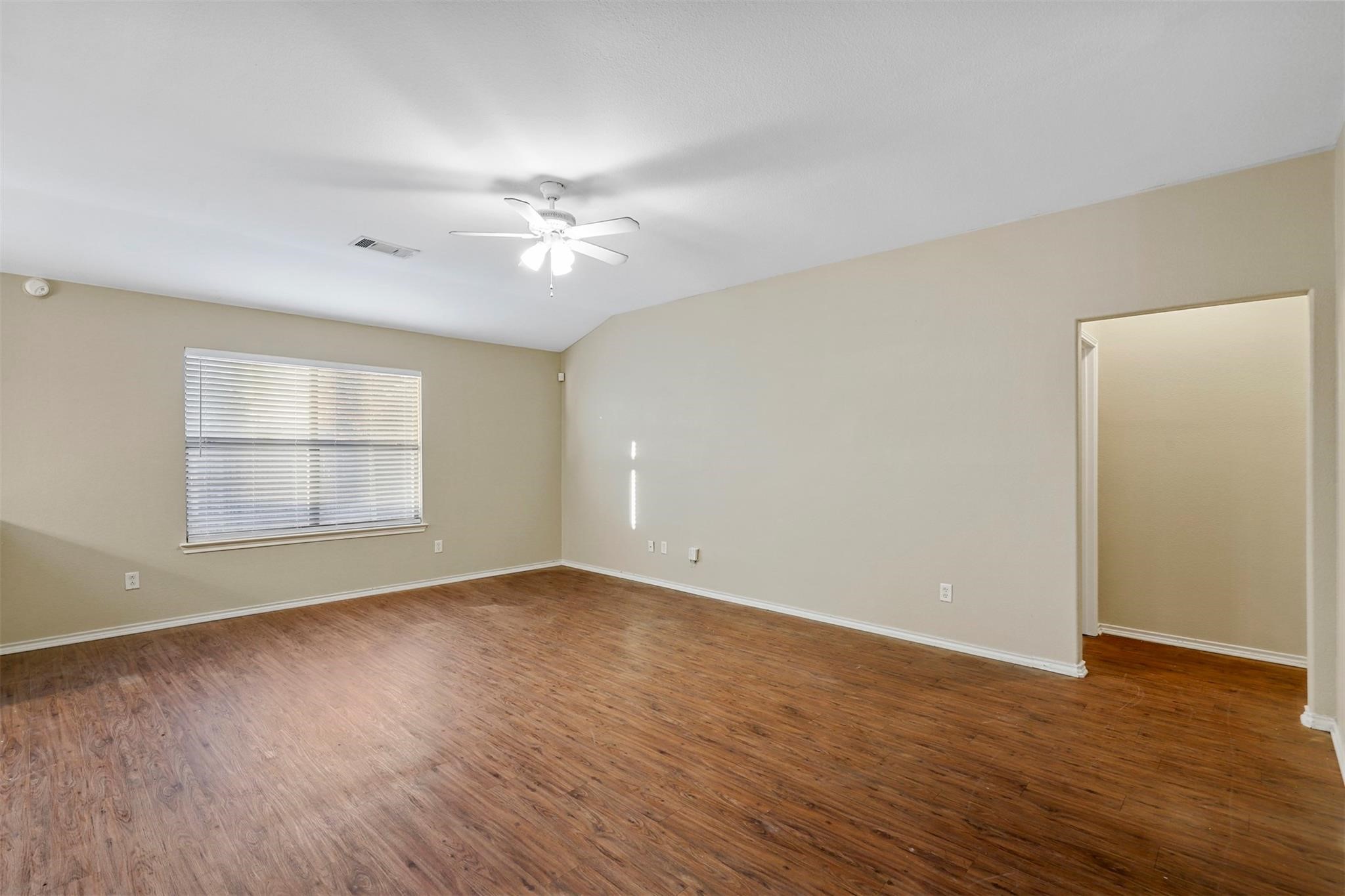 2811 Briarbrook Drive