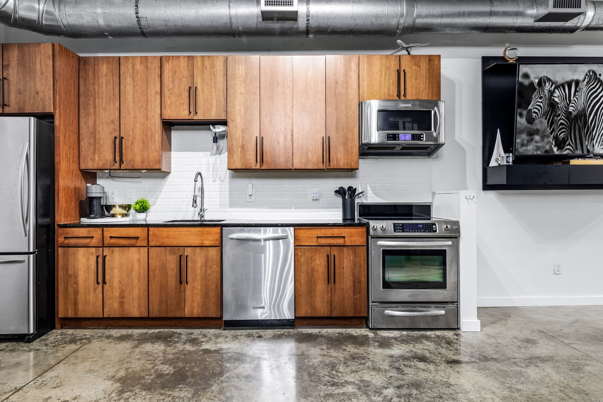 1122 Jackson Street 918