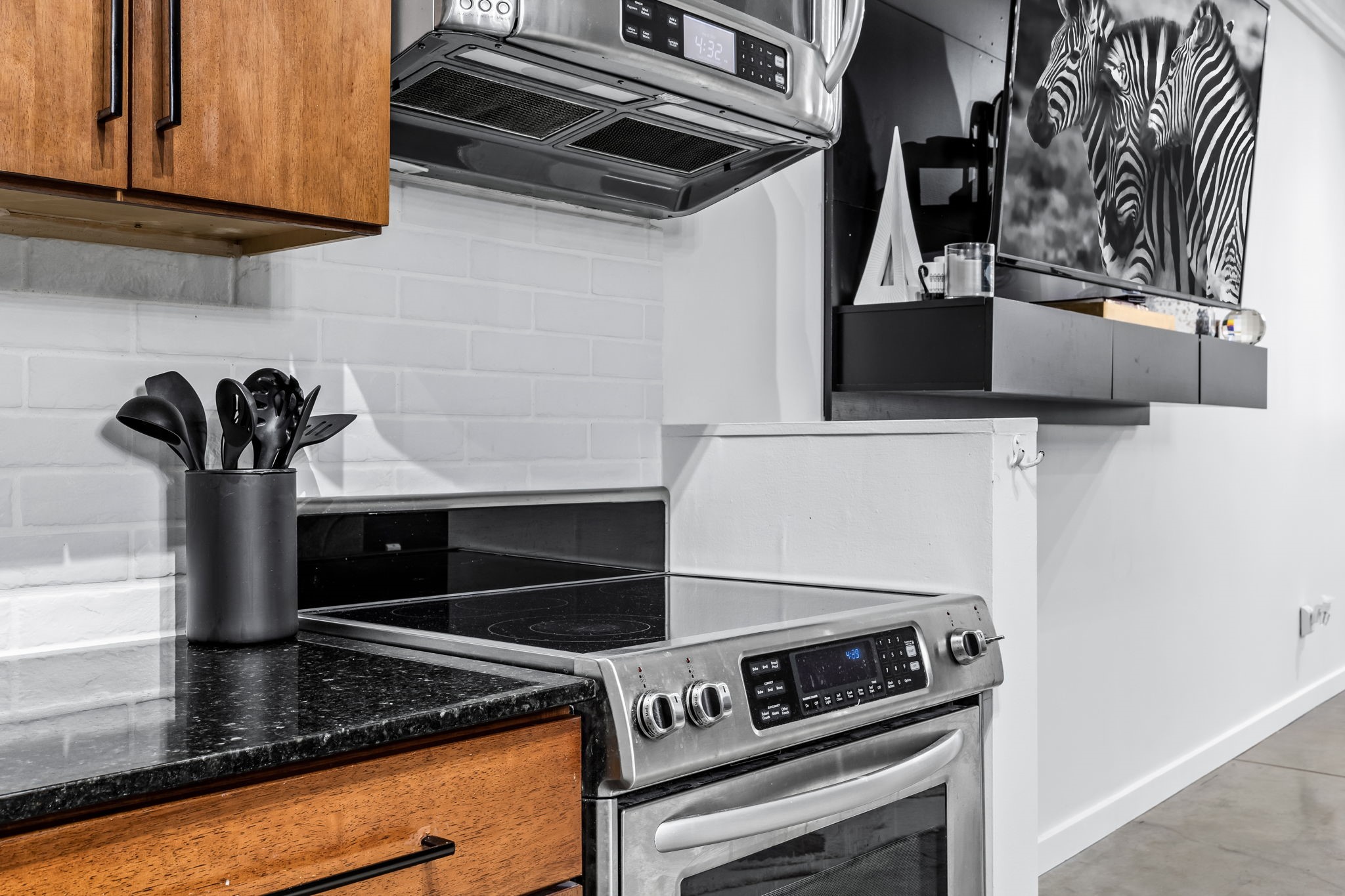 1122 Jackson Street 918