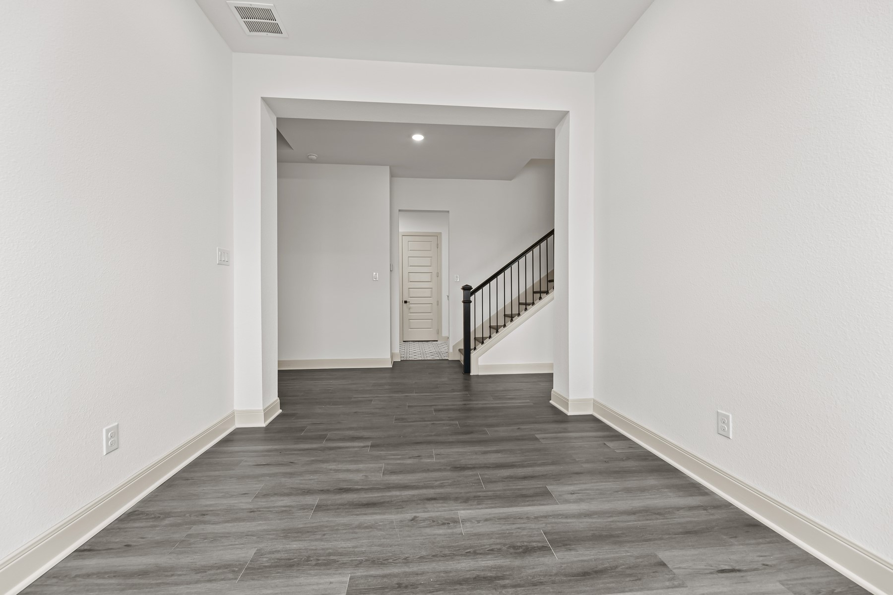 200 Shetland Lane