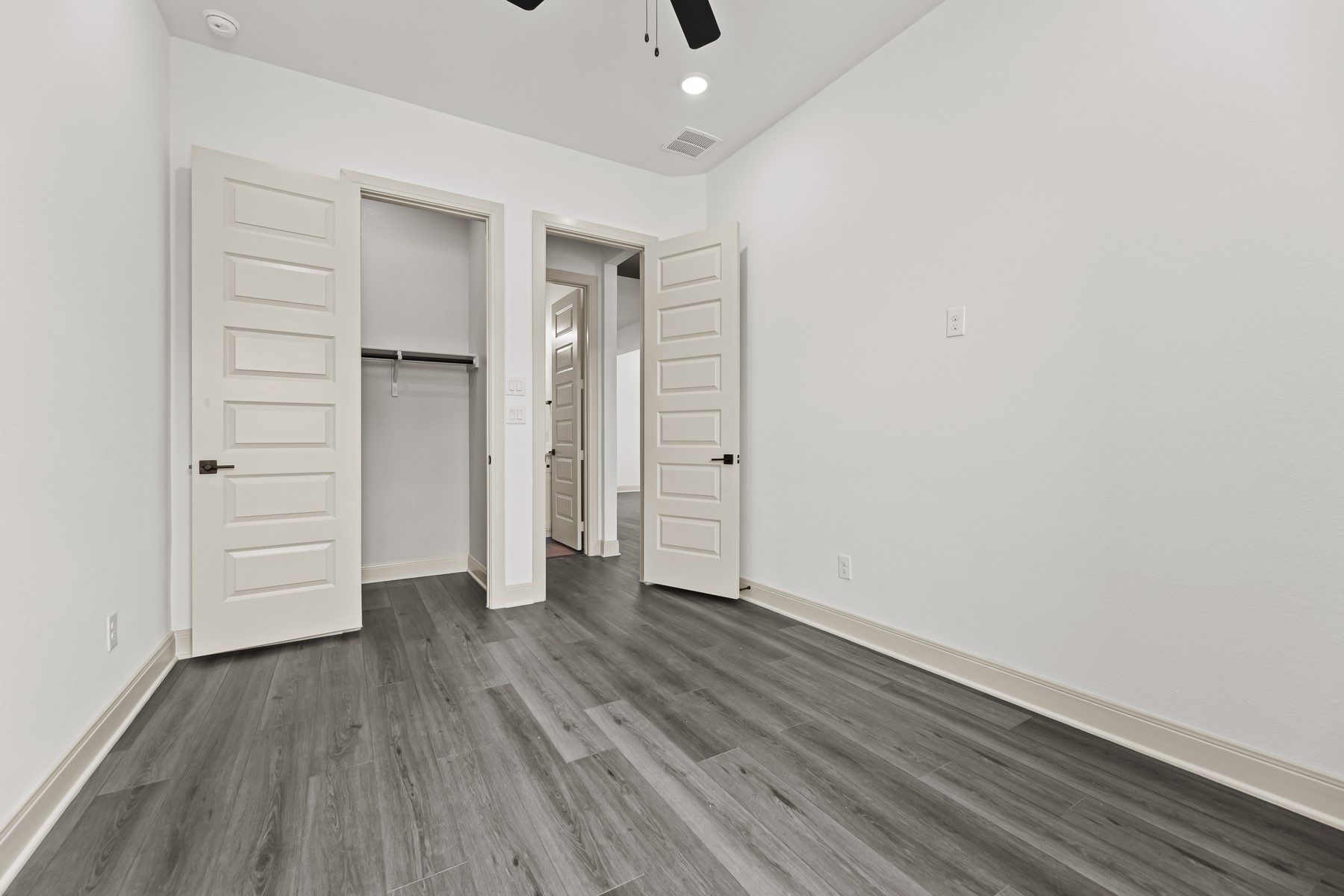 200 Shetland Lane