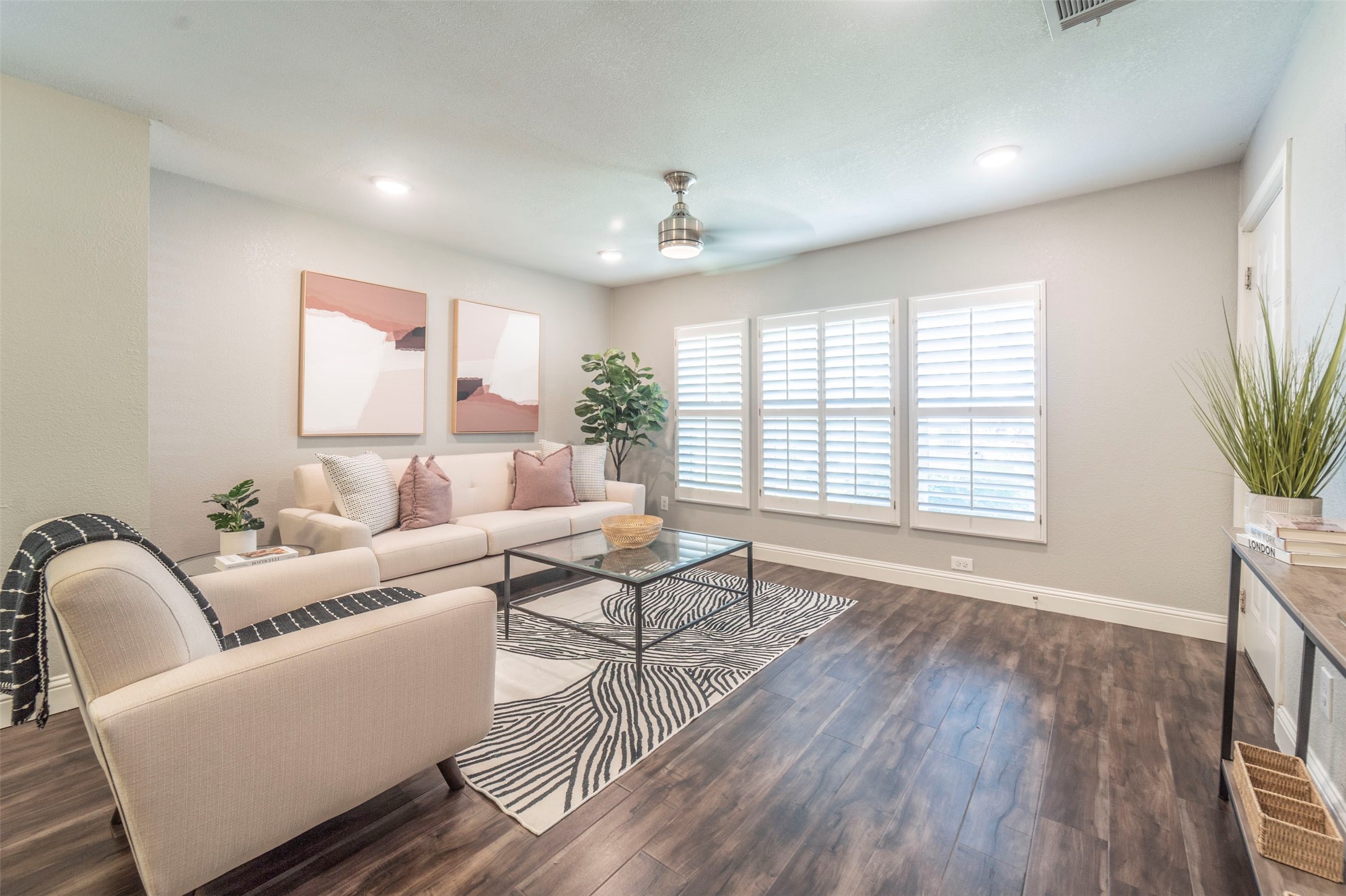 2530 Kingston Street