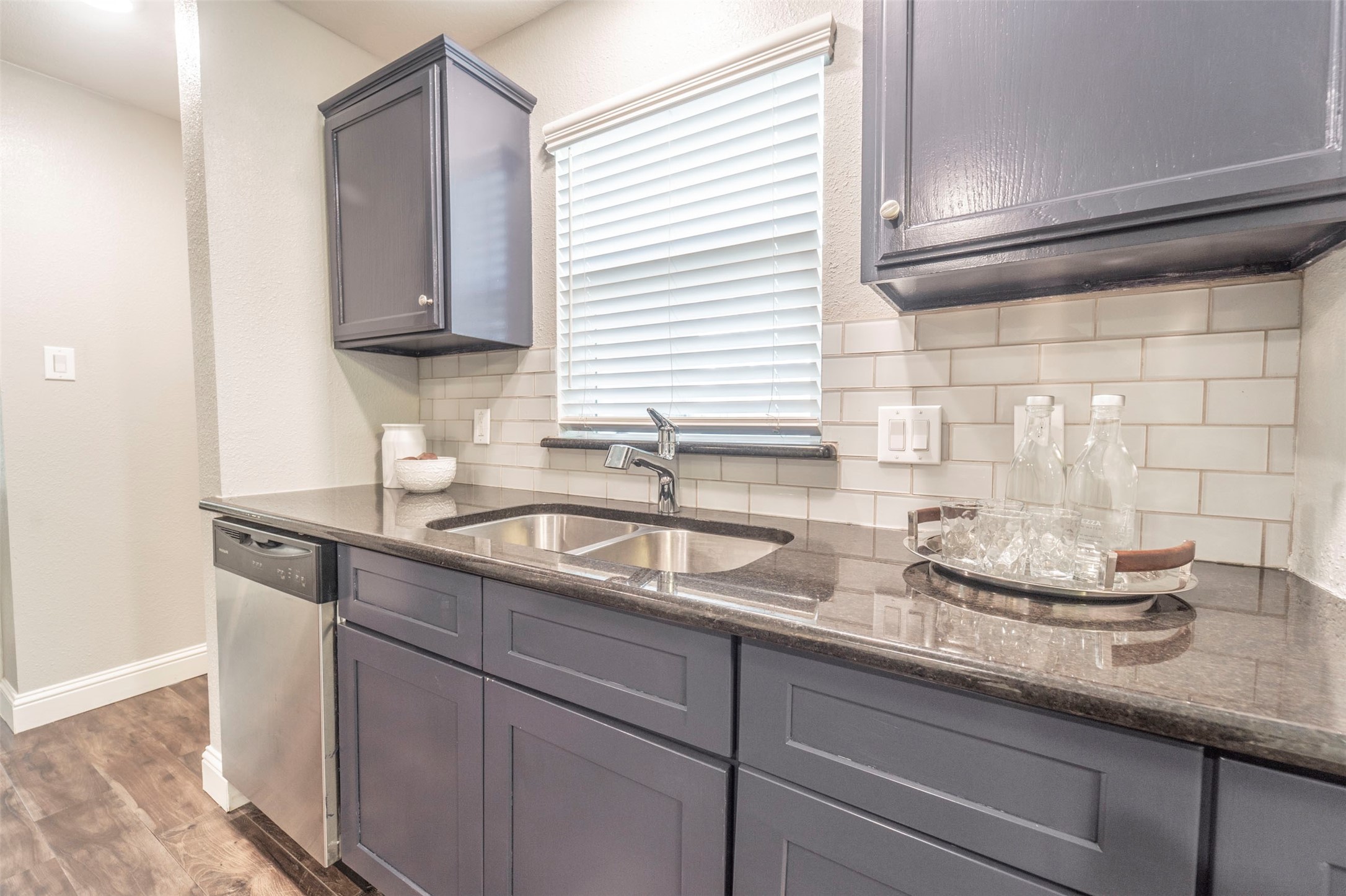 2530 Kingston Street