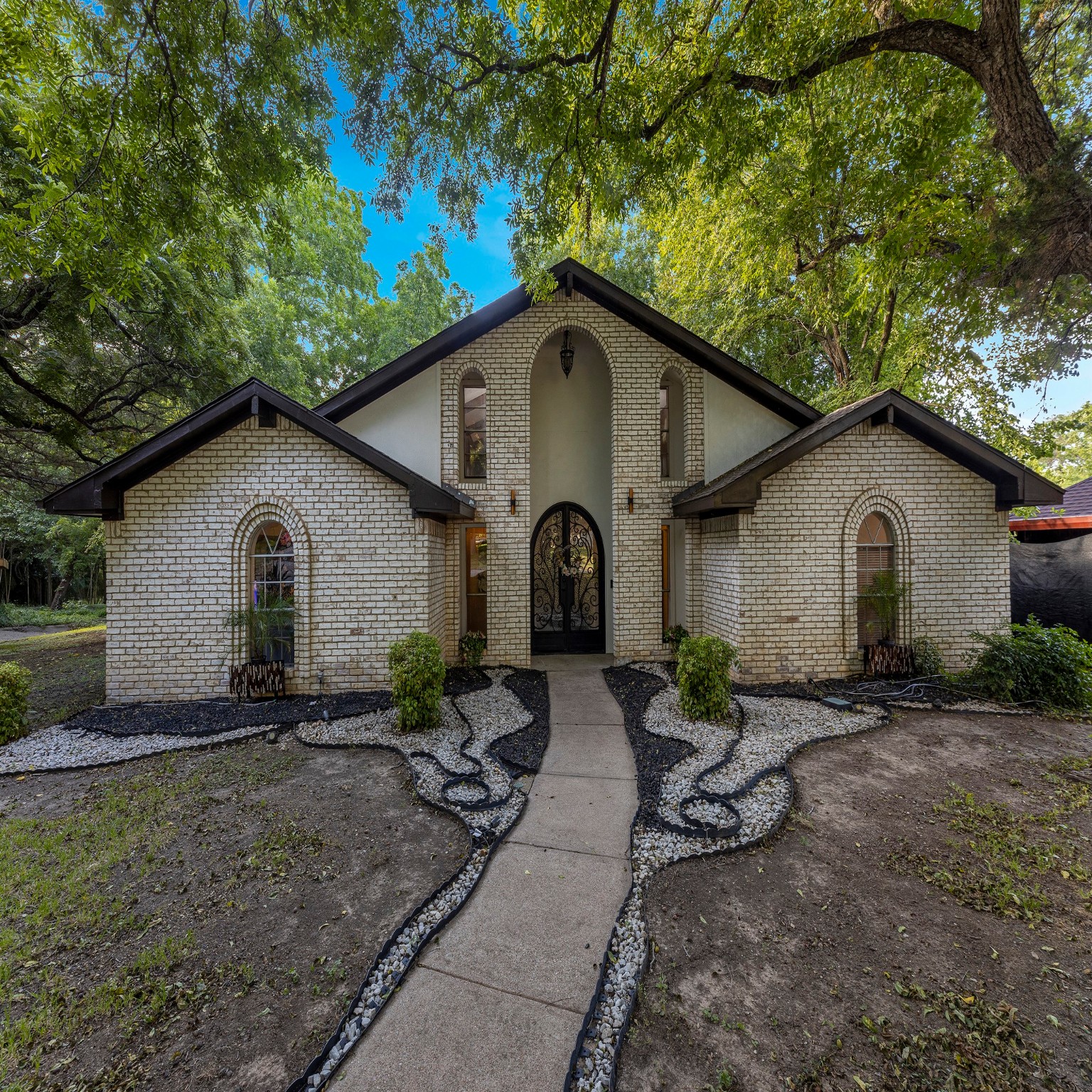 229 Creekwood Drive