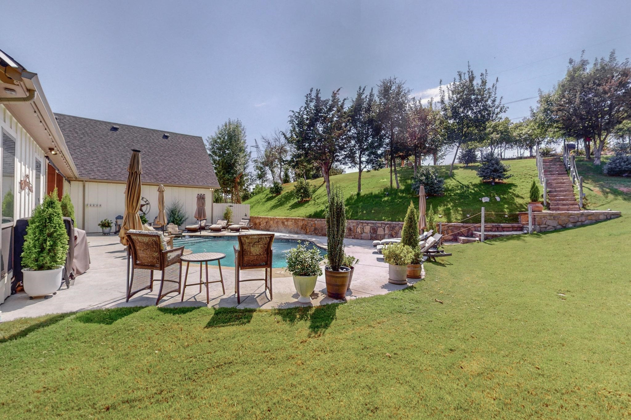 547 Echo Glade Court