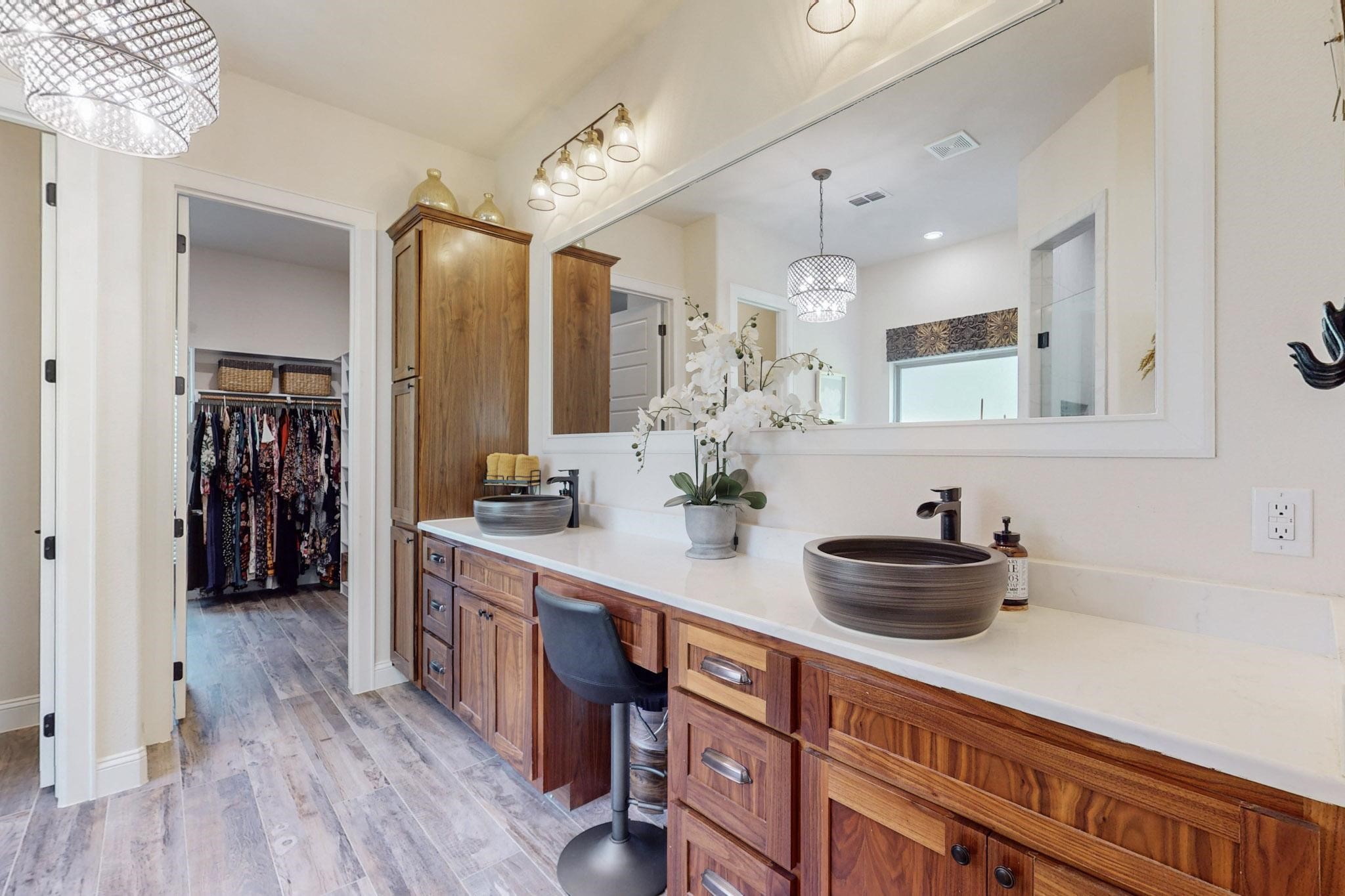 547 Echo Glade Court