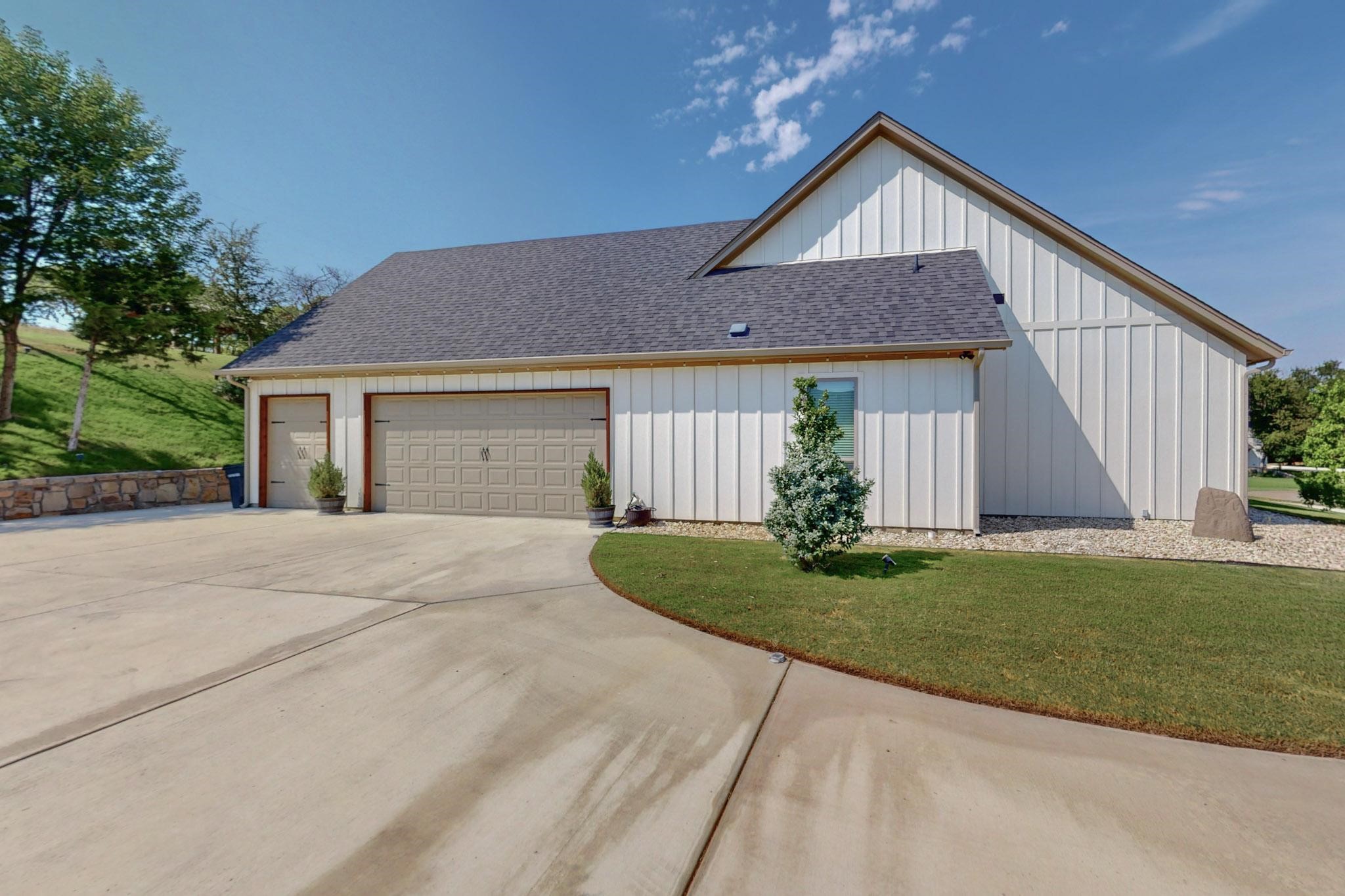 547 Echo Glade Court