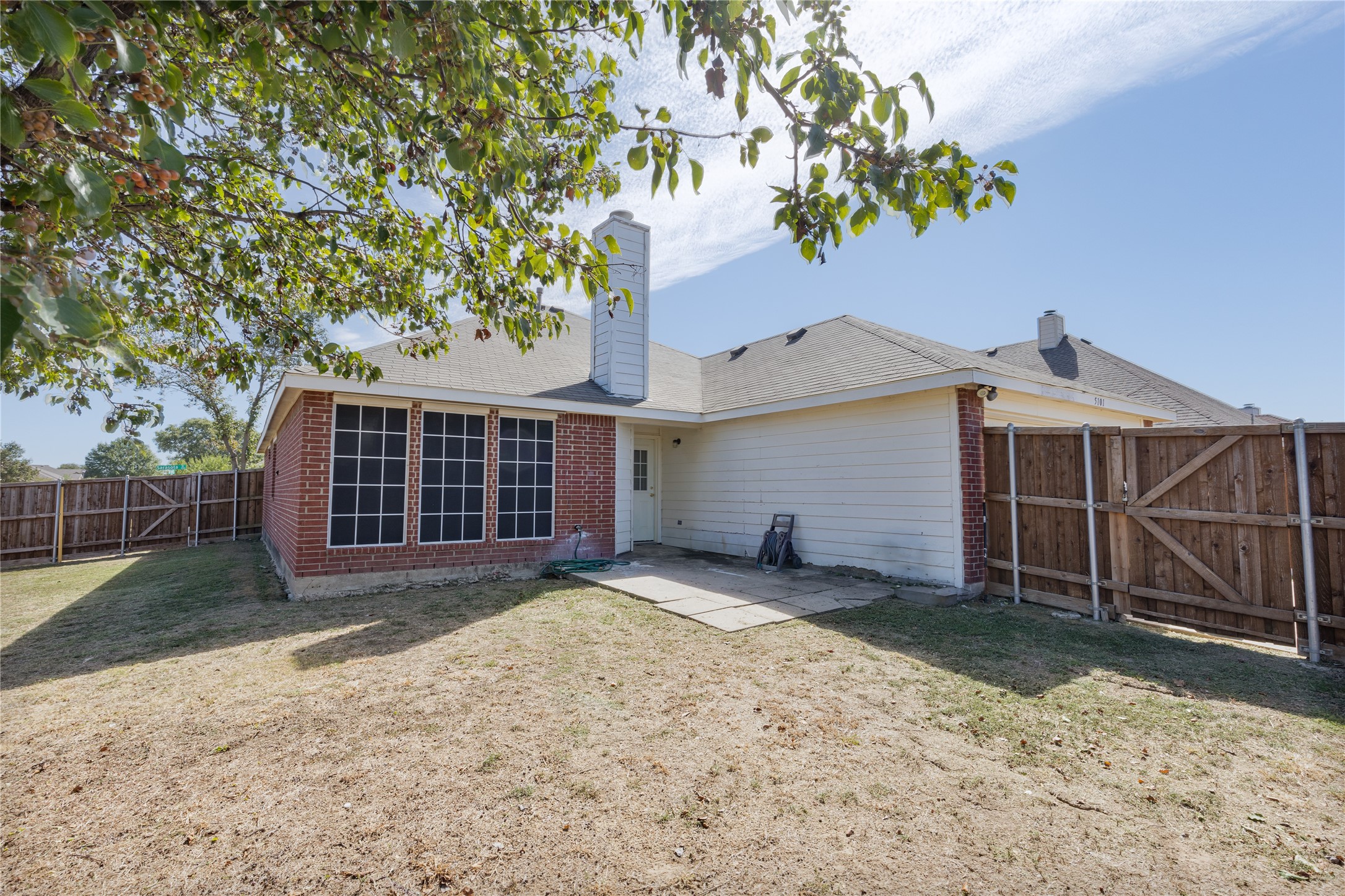 5101 Sarasota Drive