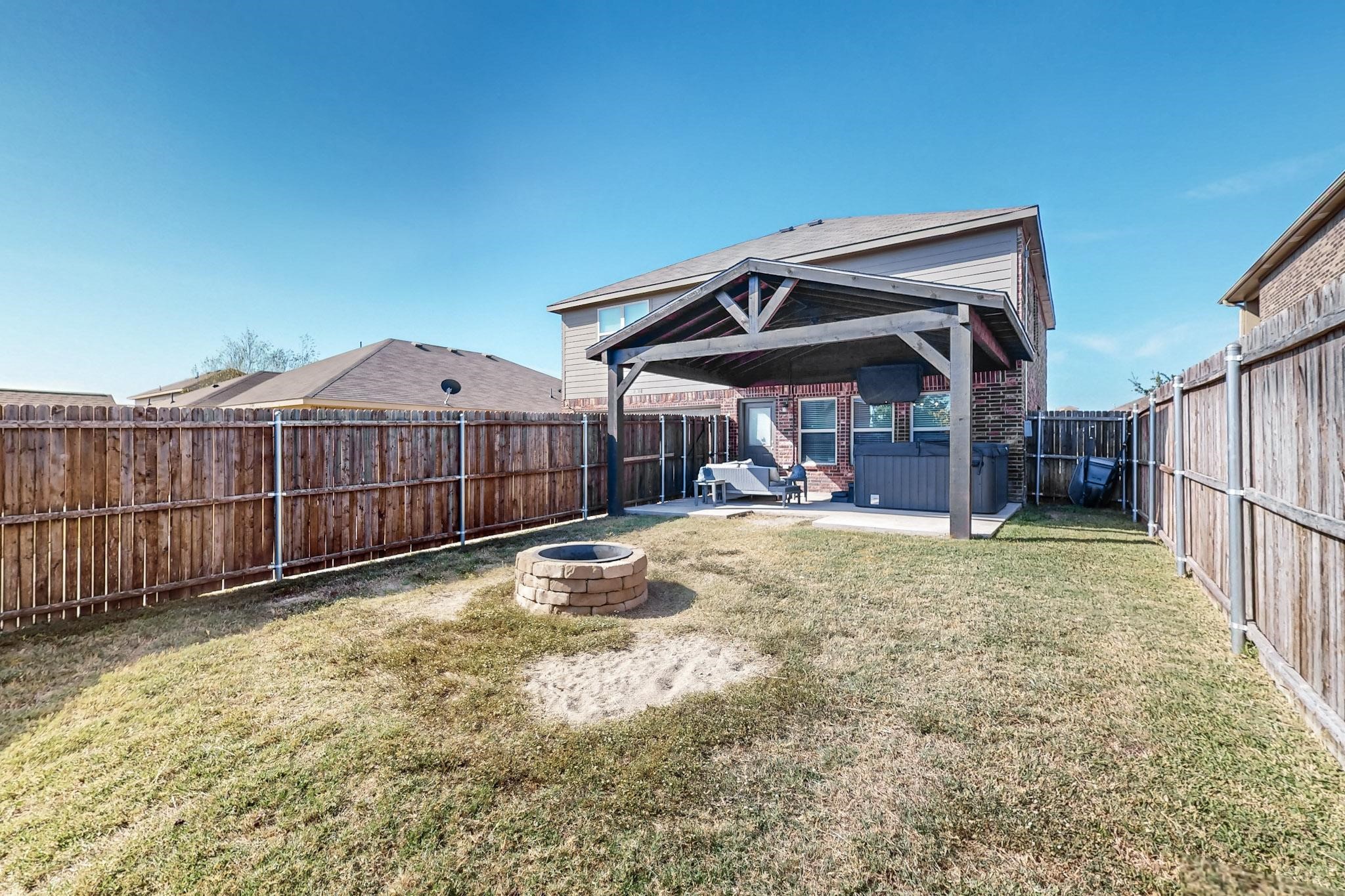 2508 Glen Hollow Drive