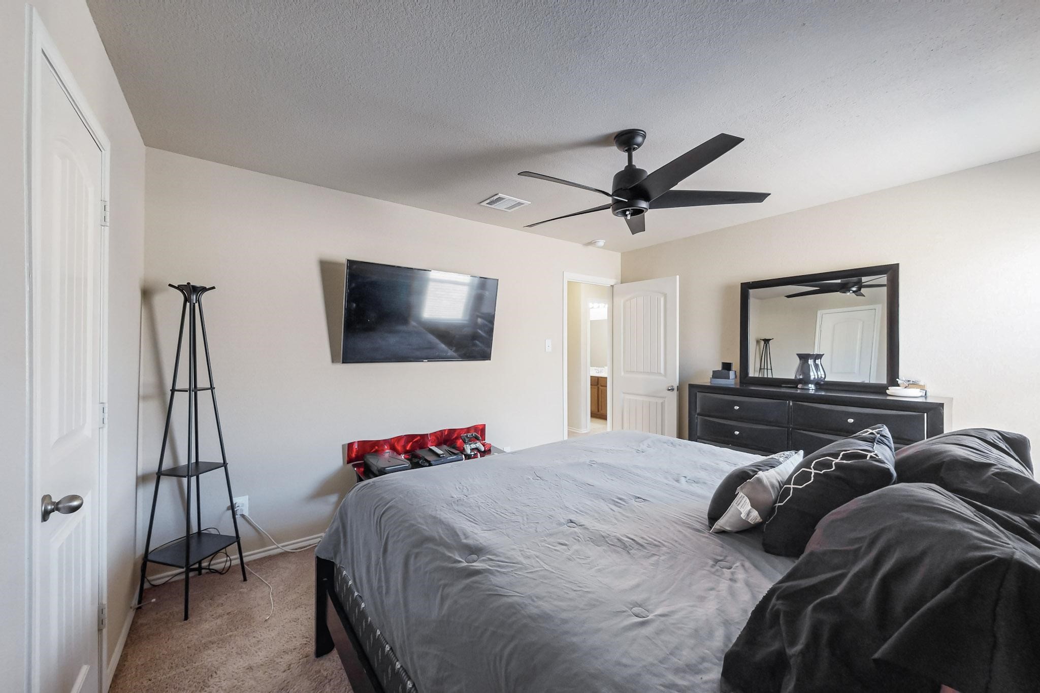 2508 Glen Hollow Drive