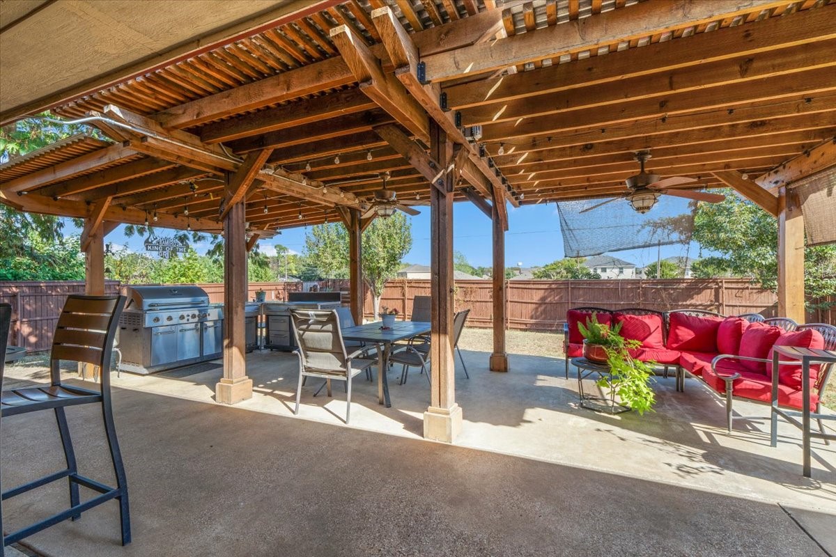 1725 Canterbury Circle