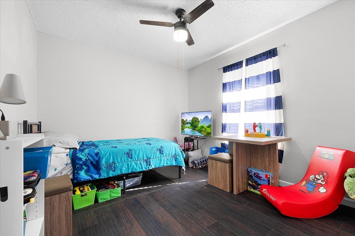 1725 Canterbury Circle