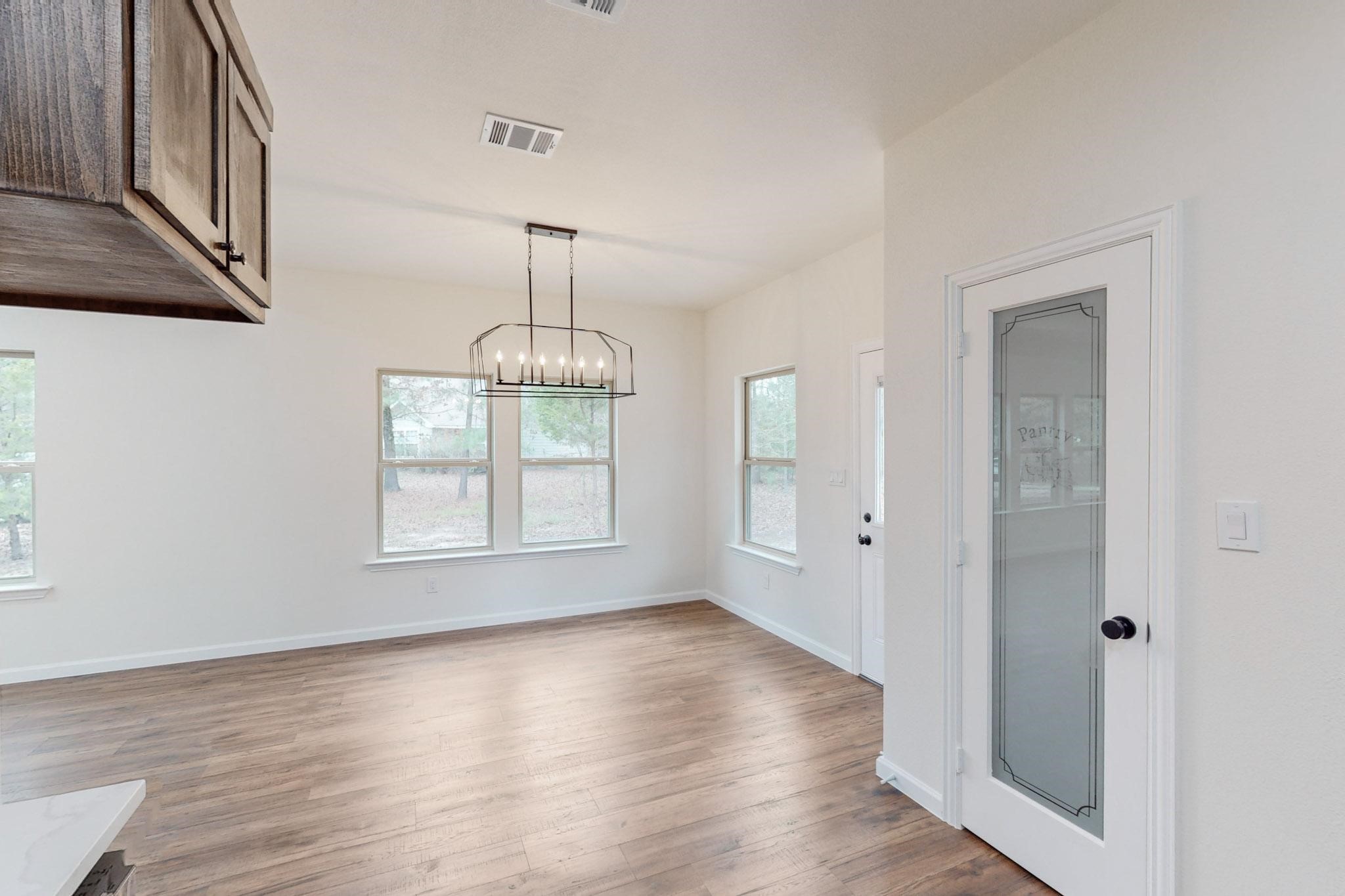 281 County Road 1605