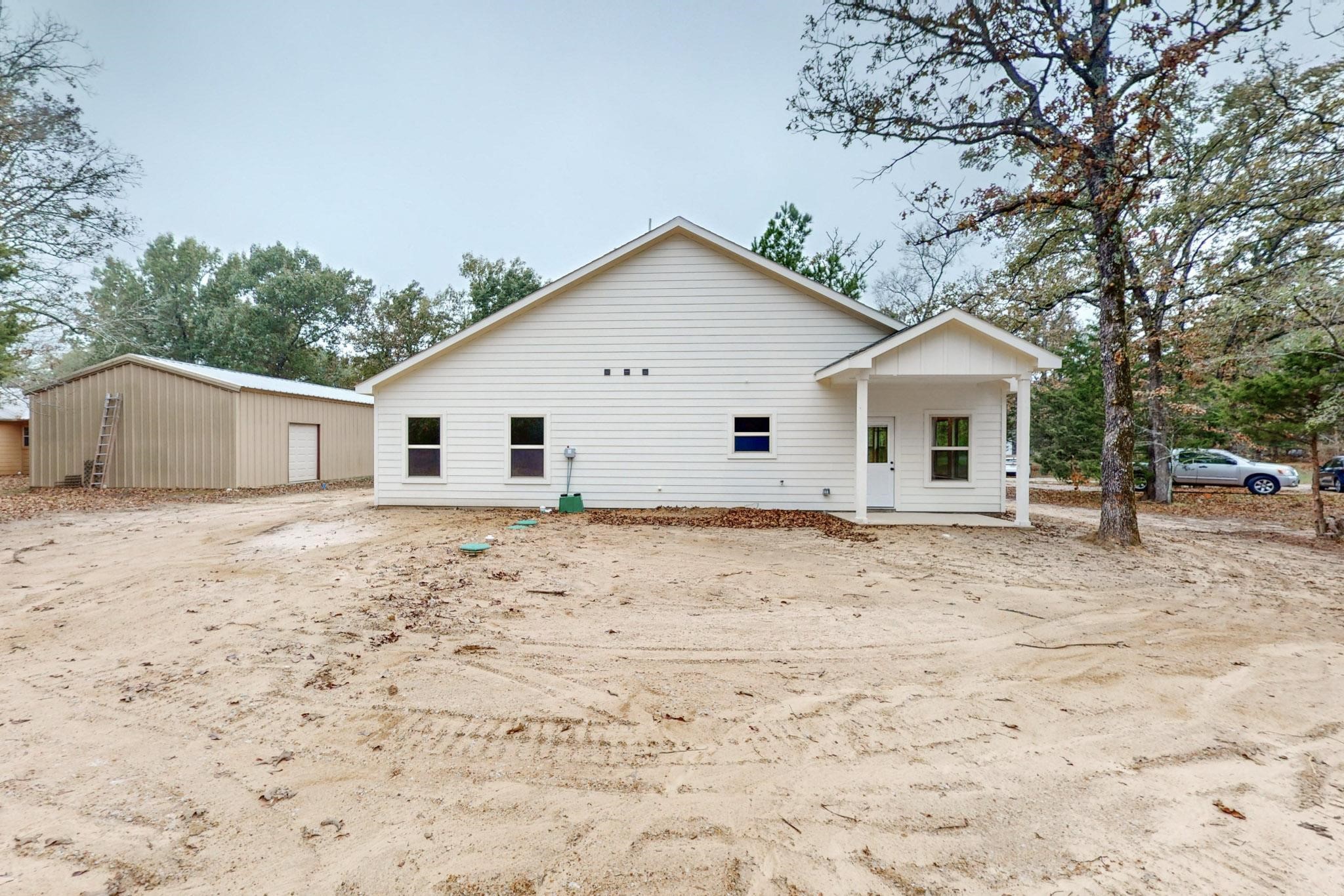 281 County Road 1605