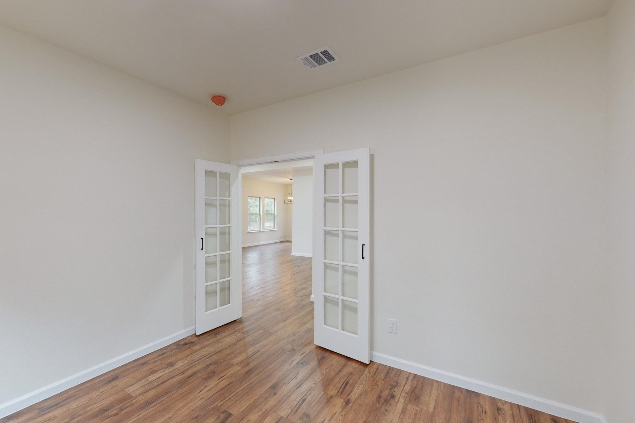 281 County Road 1605