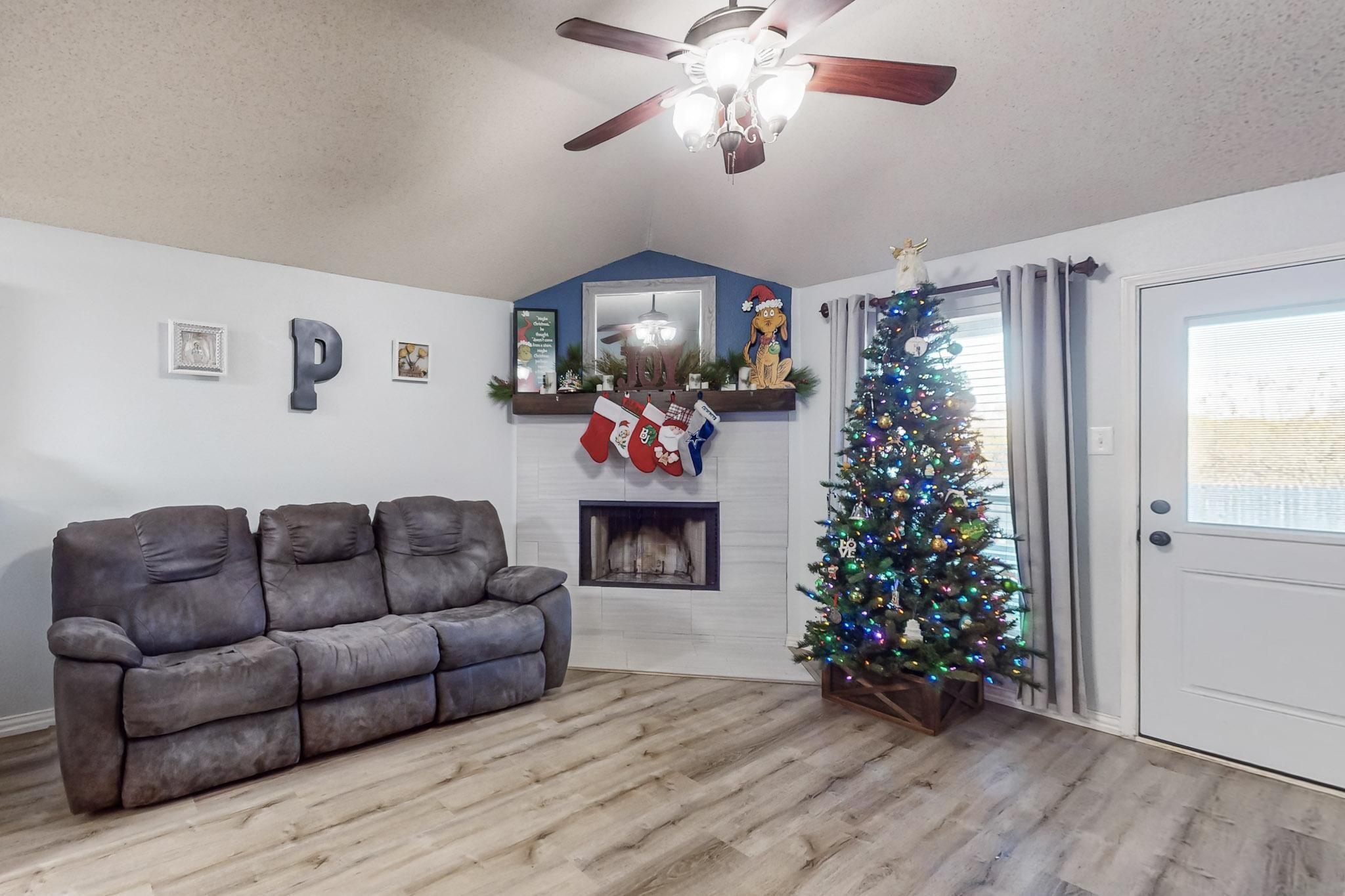 12409 Seven Eagles Lane