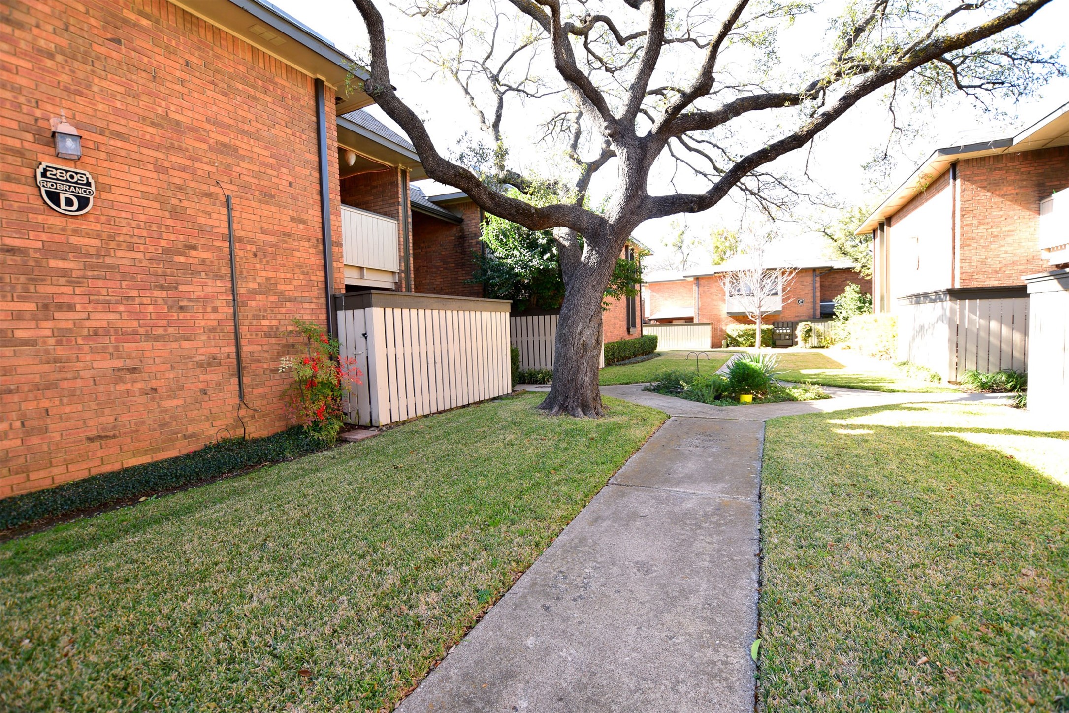 2809 Rio Branco Street D103