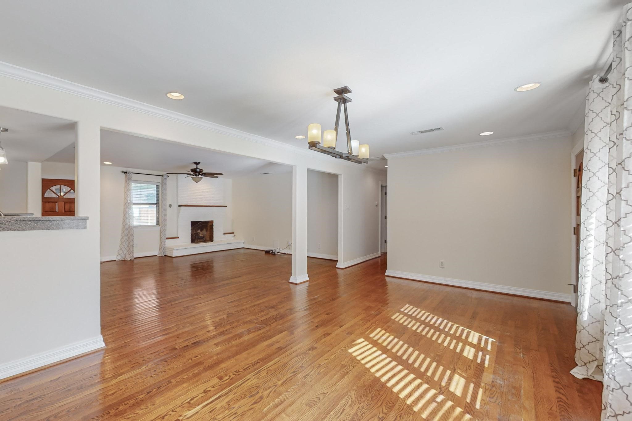 3425 Shady Hollow Lane