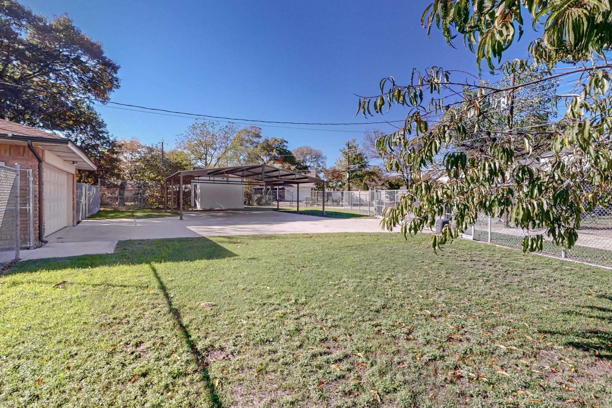 3425 Shady Hollow Lane