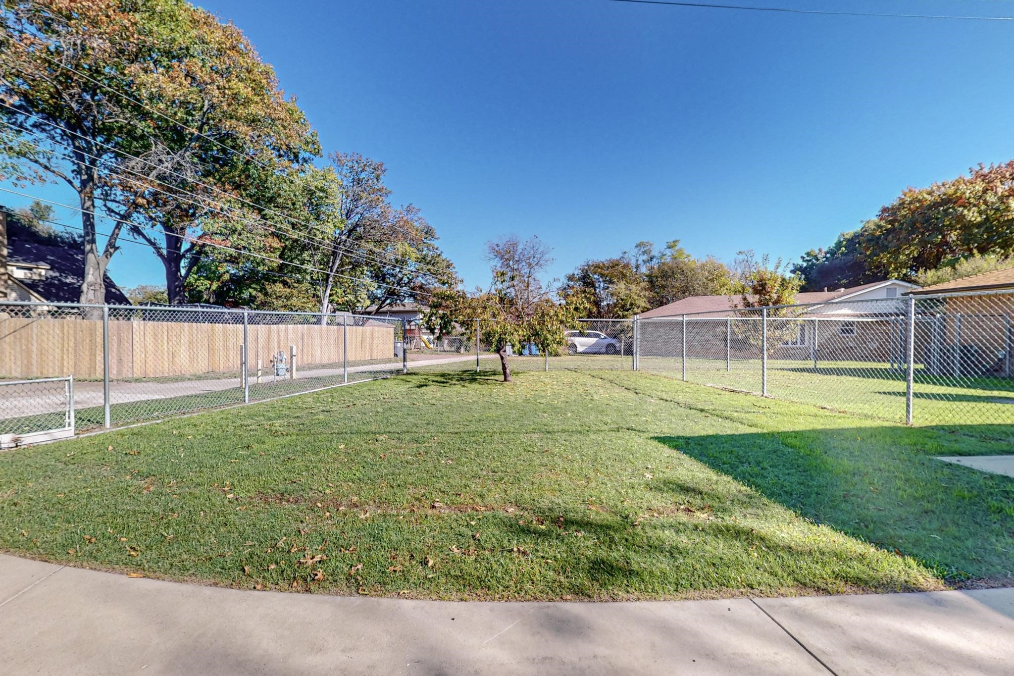 3425 Shady Hollow Lane