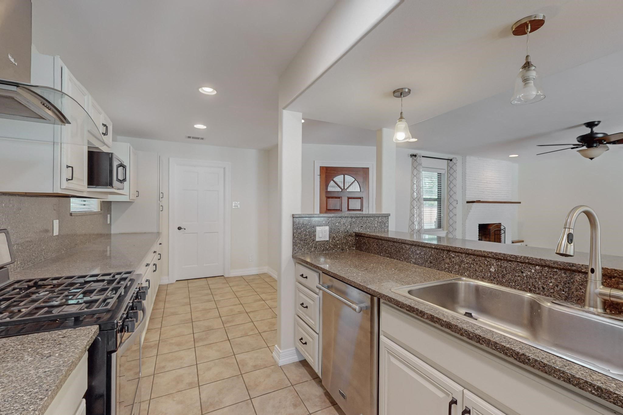 3425 Shady Hollow Lane