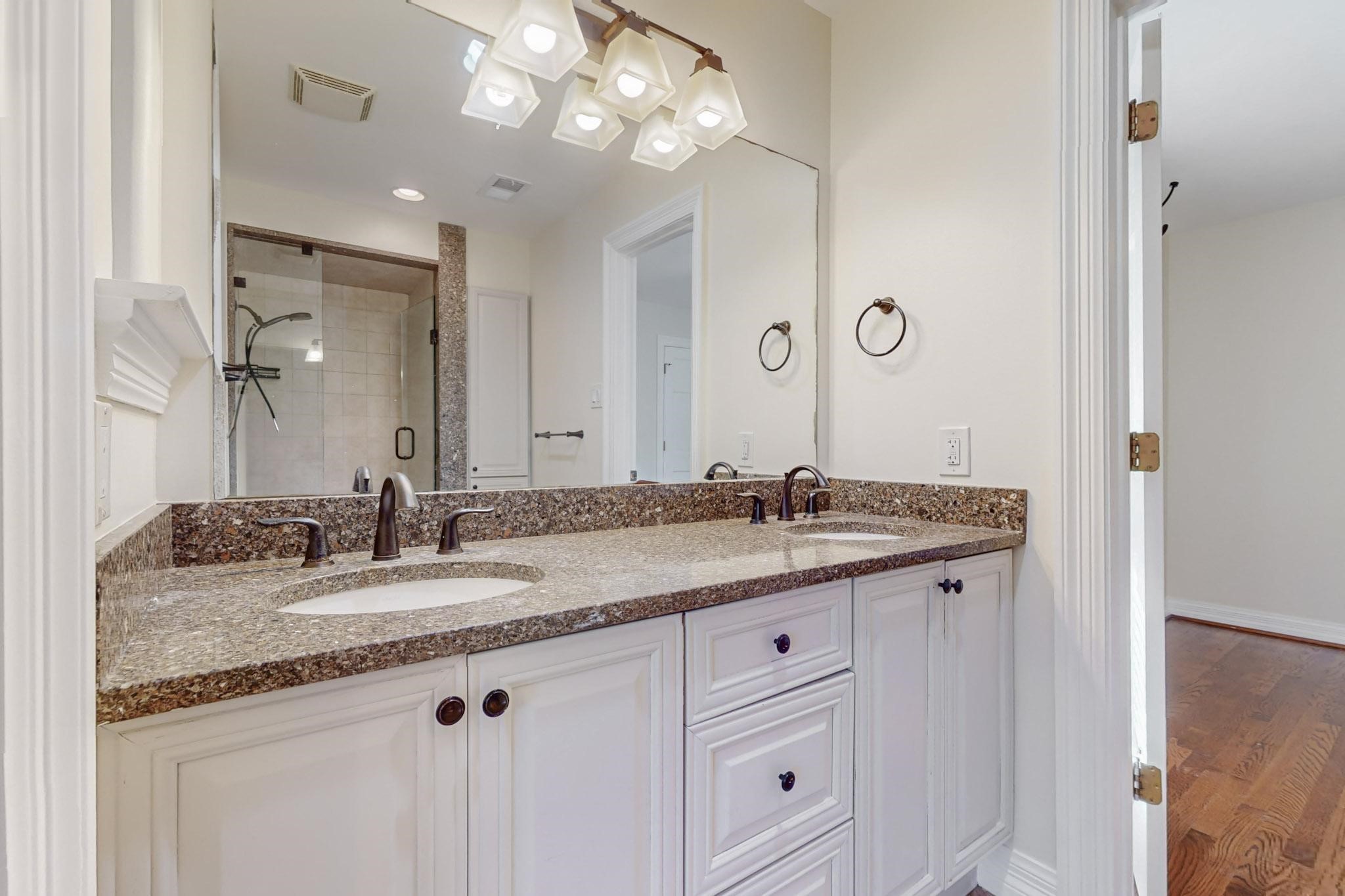 3425 Shady Hollow Lane