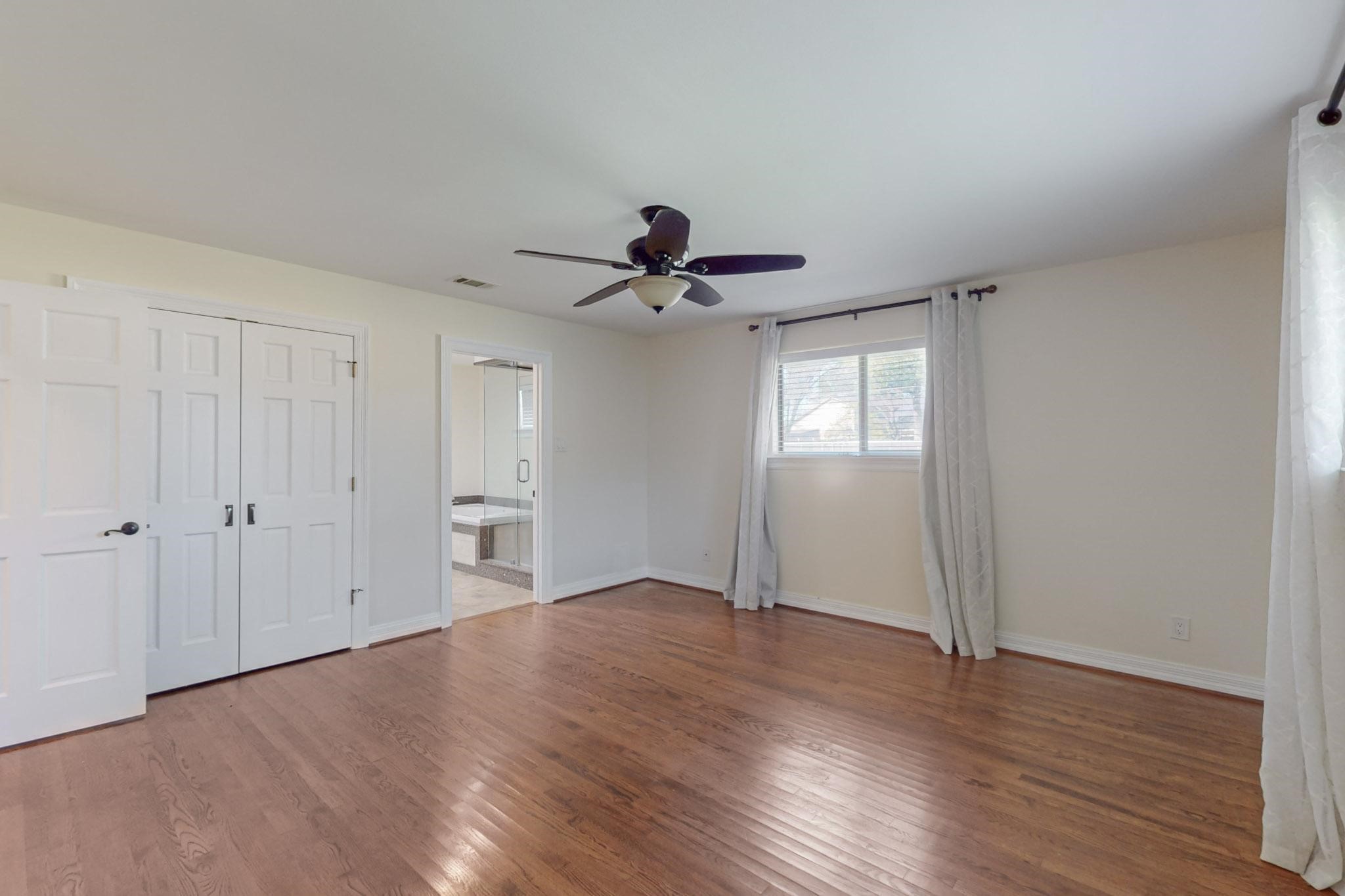 3425 Shady Hollow Lane