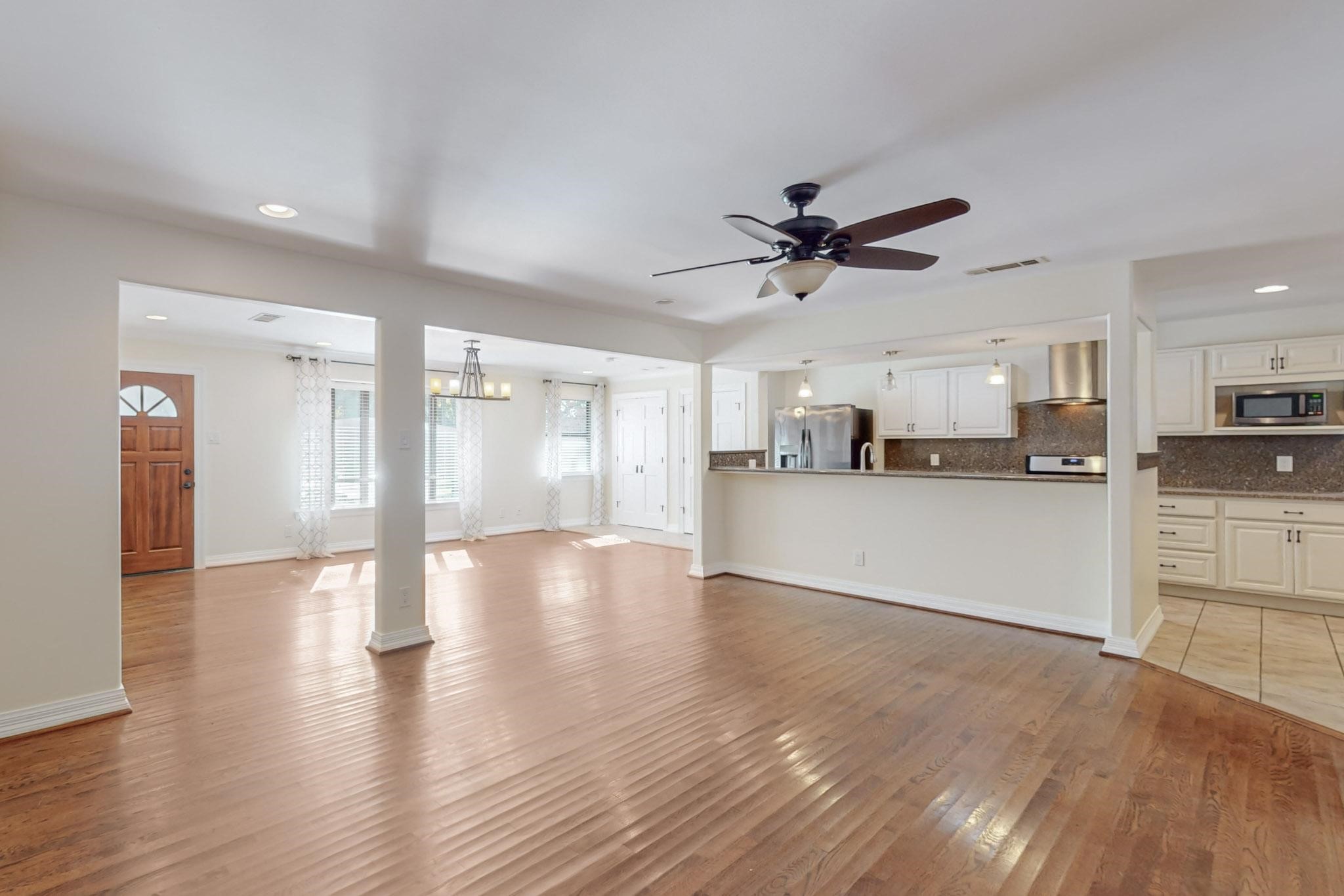 3425 Shady Hollow Lane