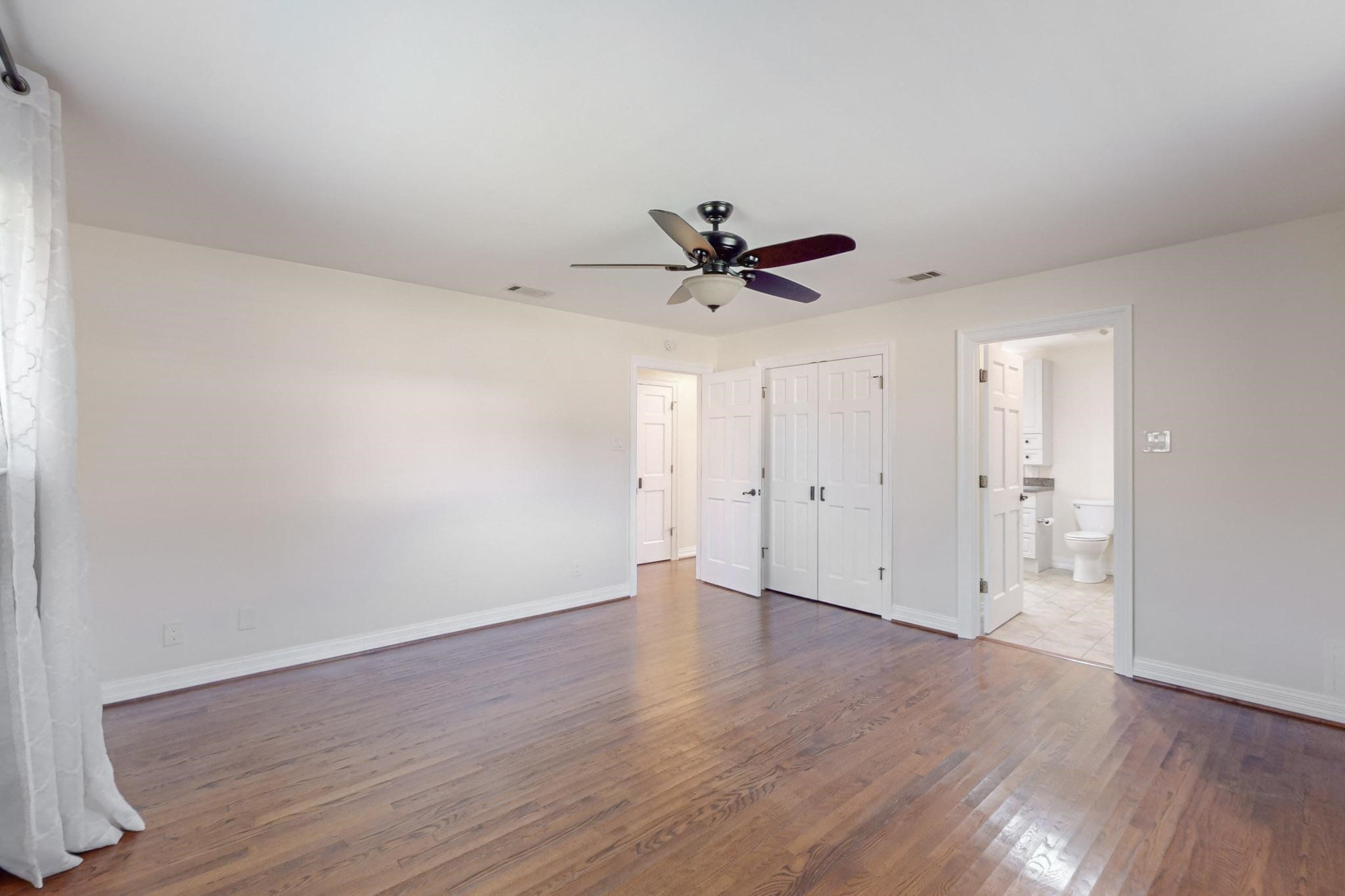 3425 Shady Hollow Lane