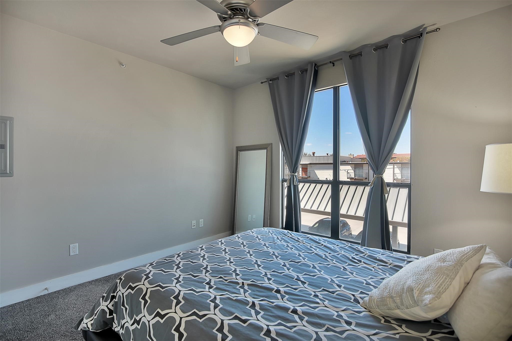 4605 Cedar Springs Road 224