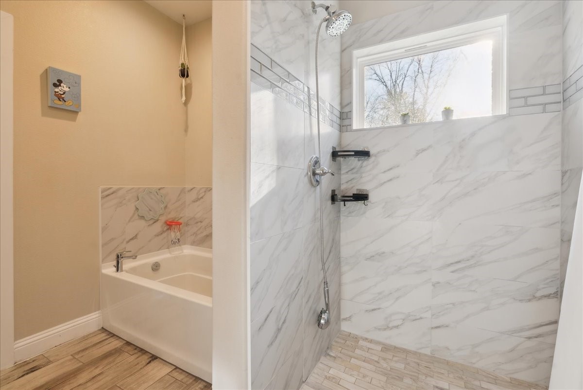 905 Netherland Drive