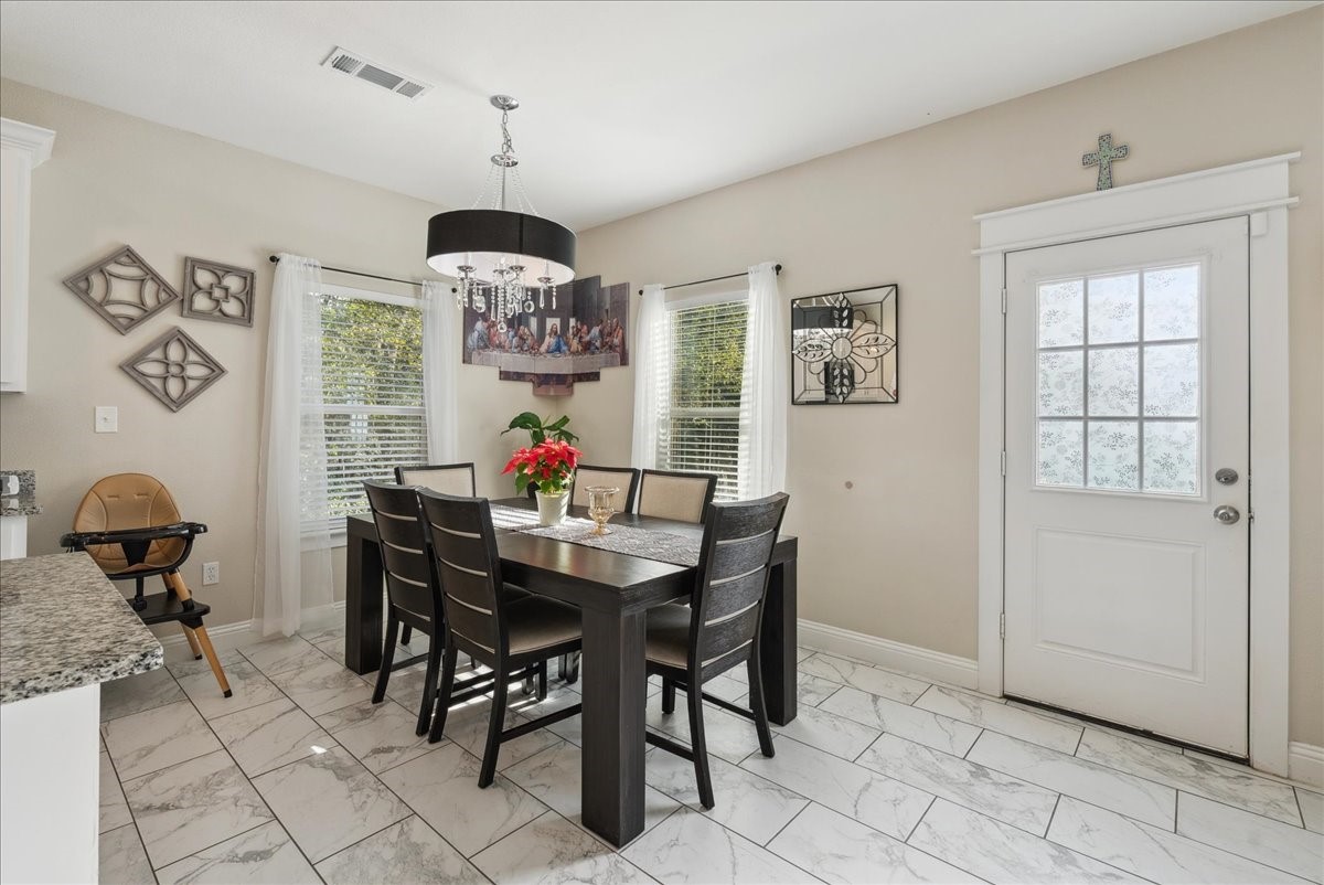 905 Netherland Drive