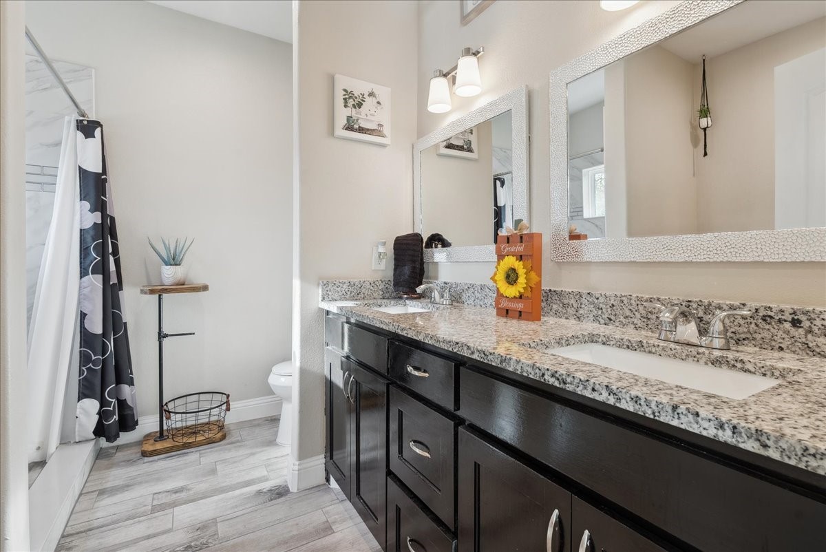 905 Netherland Drive