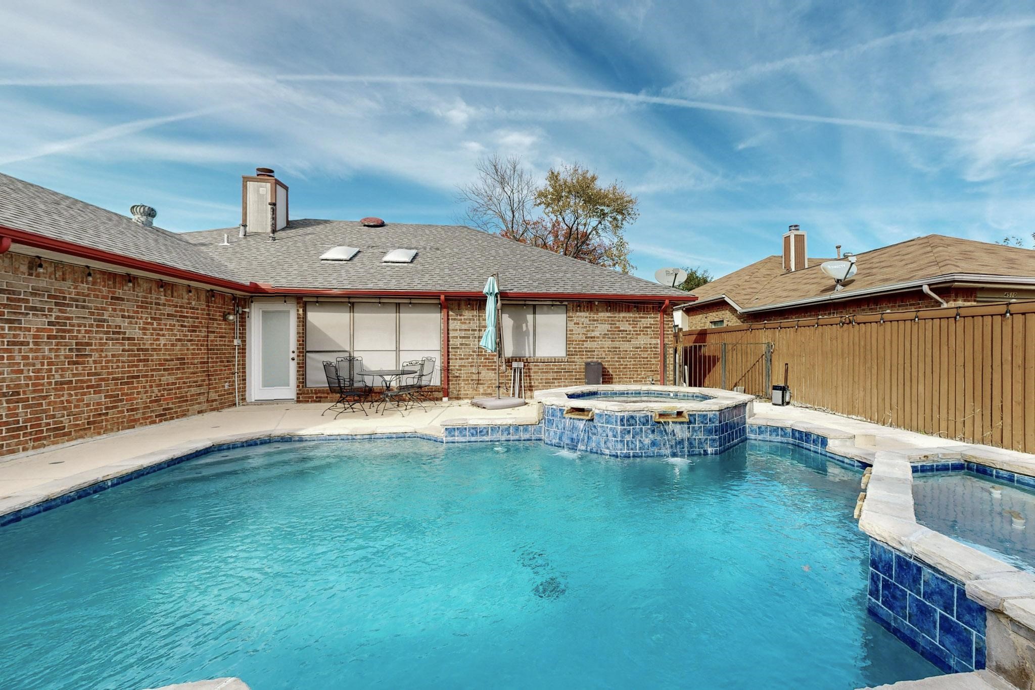 4506 Westlake Drive