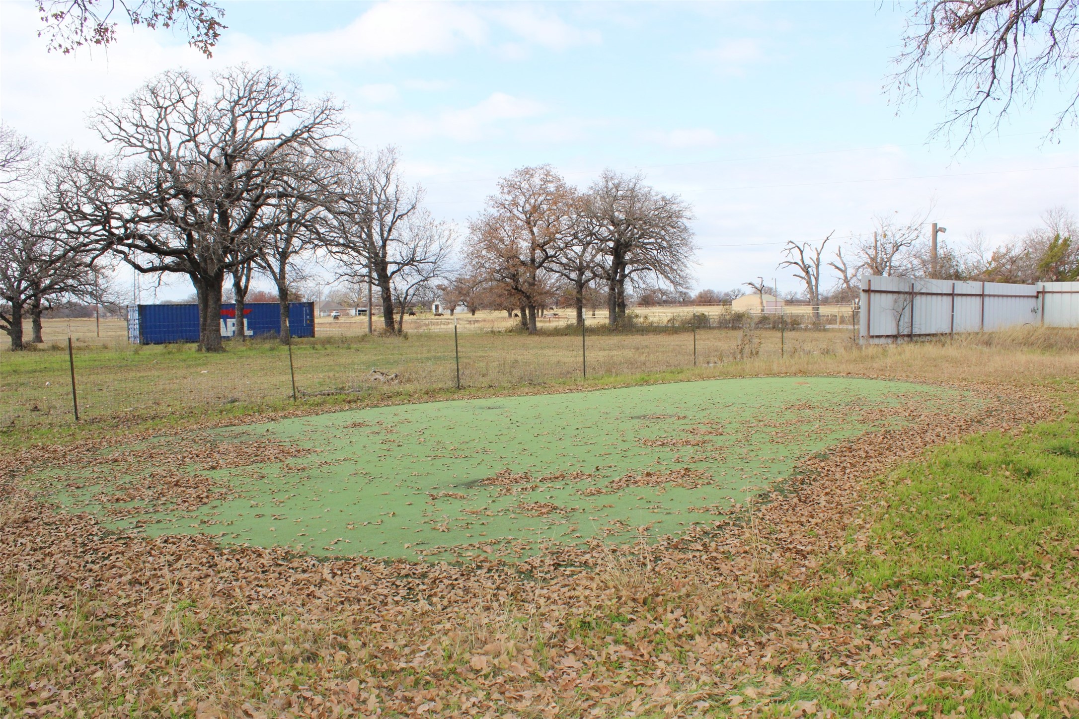 963 N State Highway 101