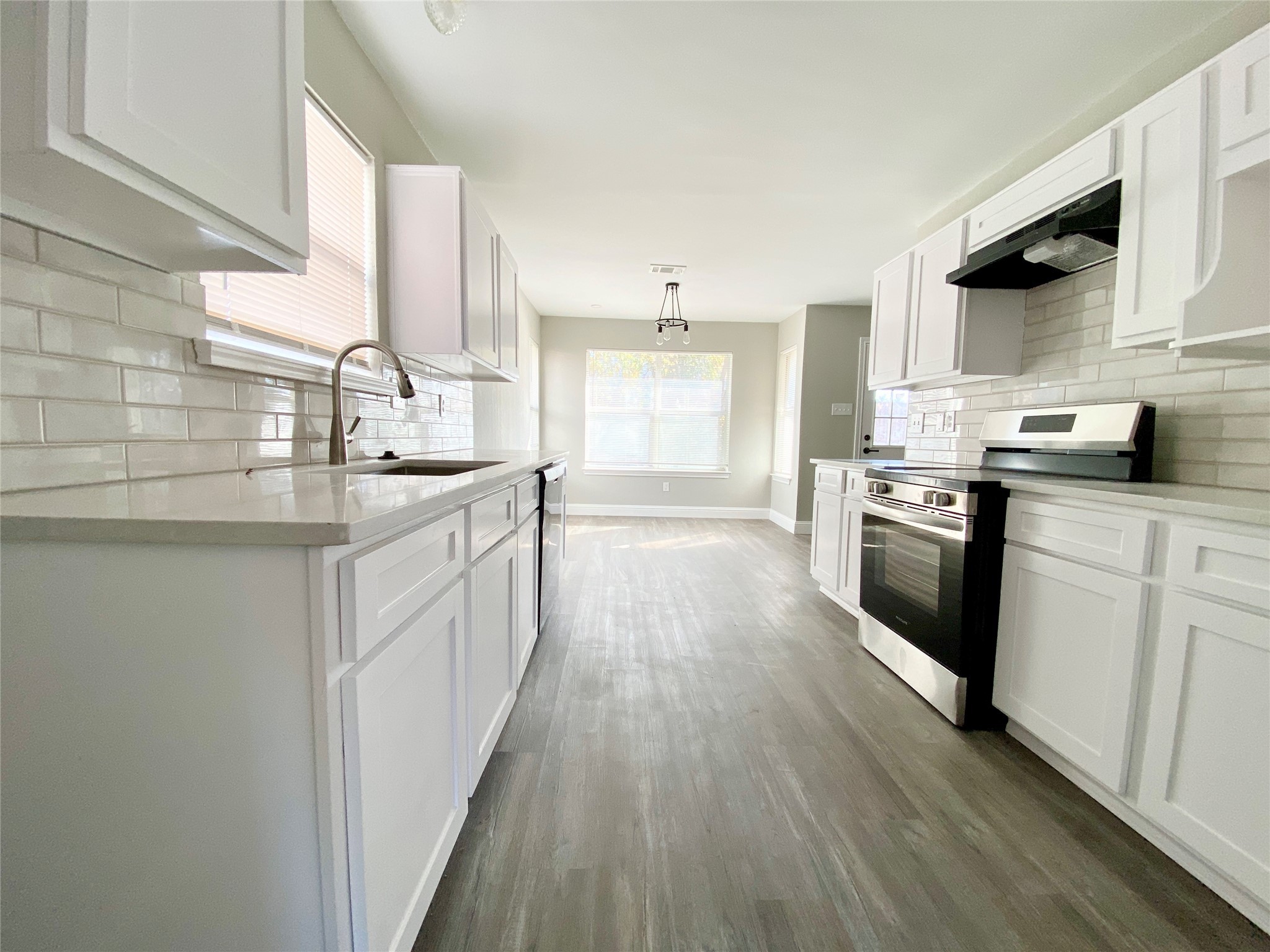 3714 Catalina Street