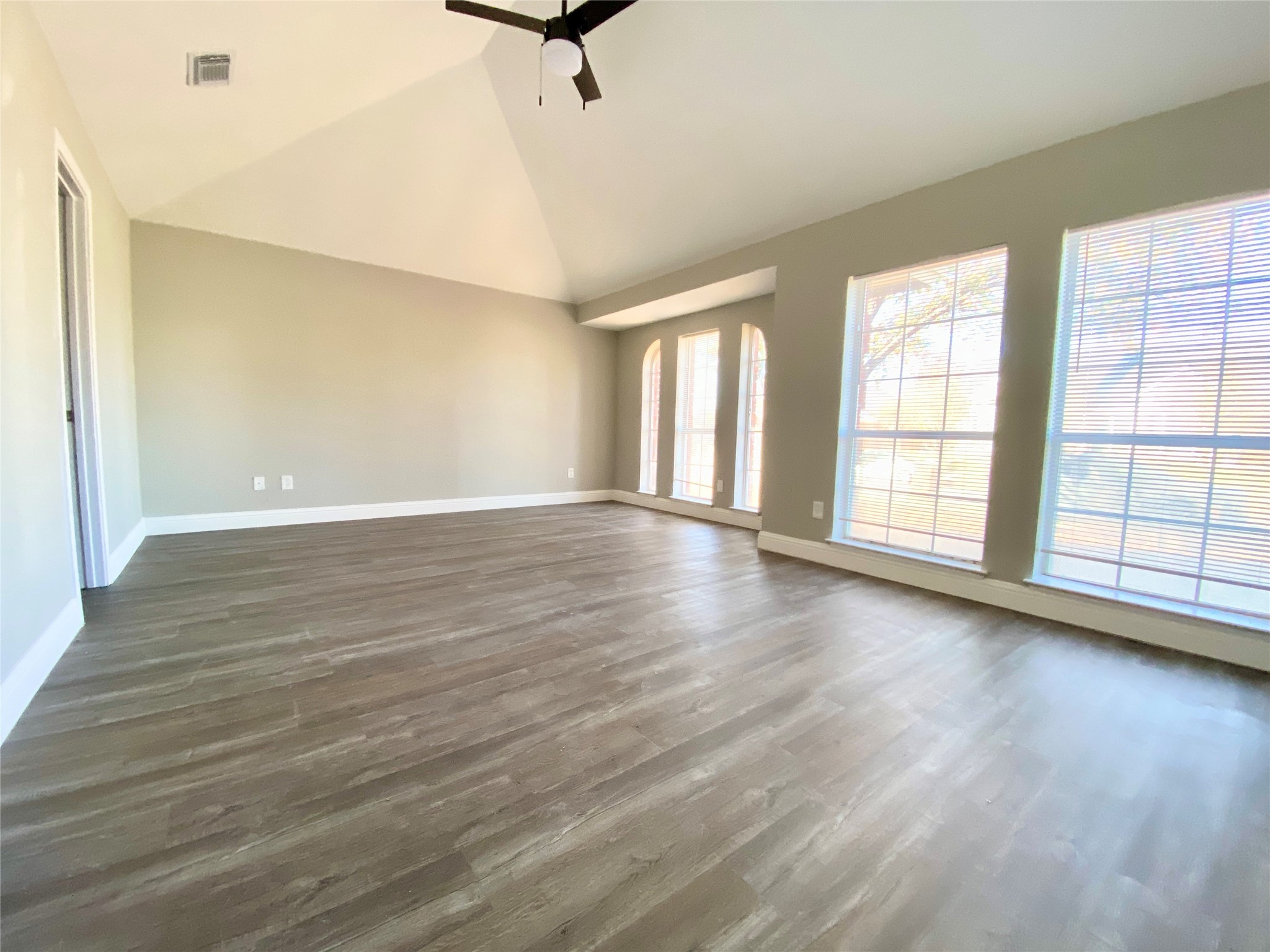 3714 Catalina Street