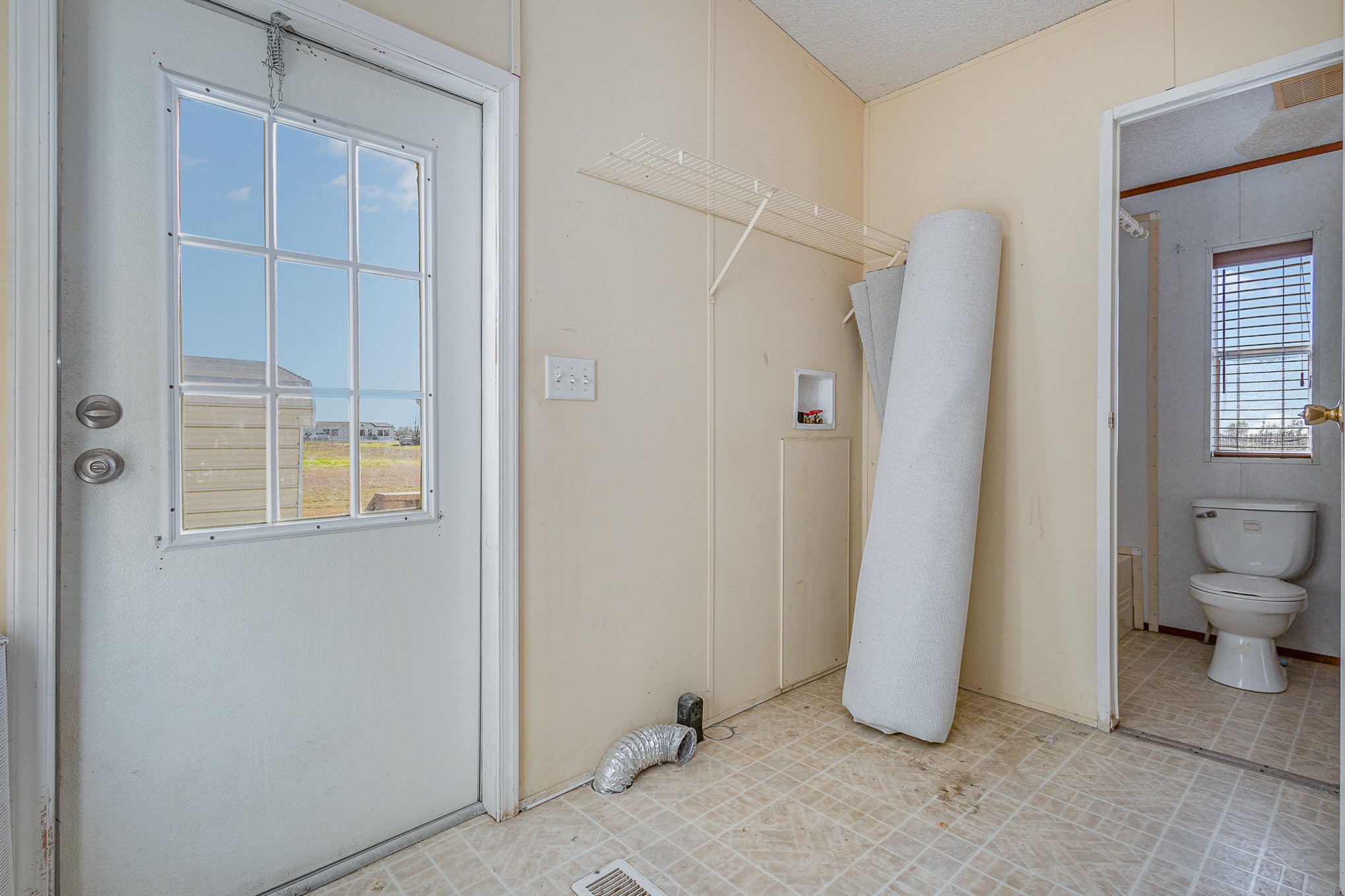 6671 Shady Hill Circle