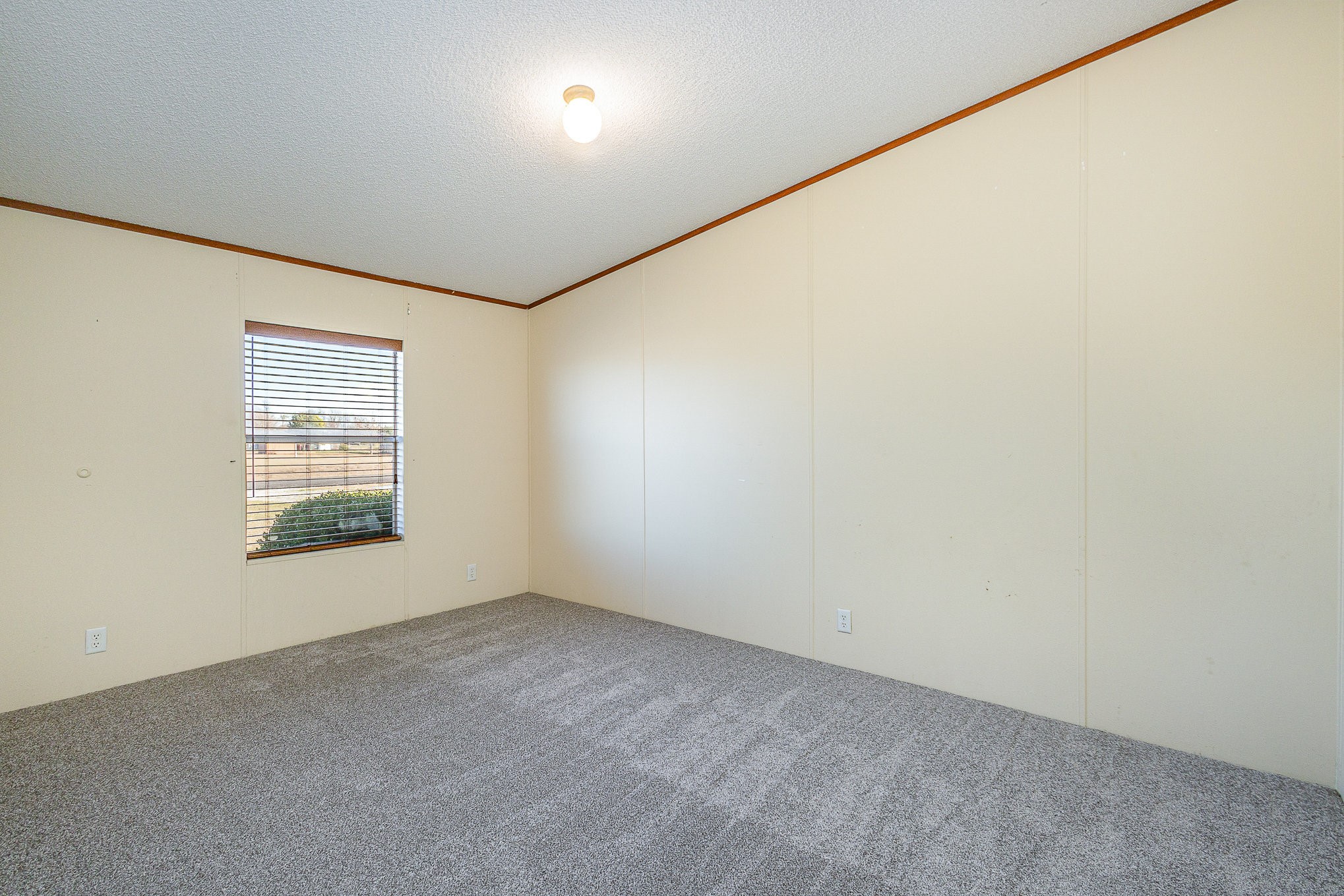 6671 Shady Hill Circle