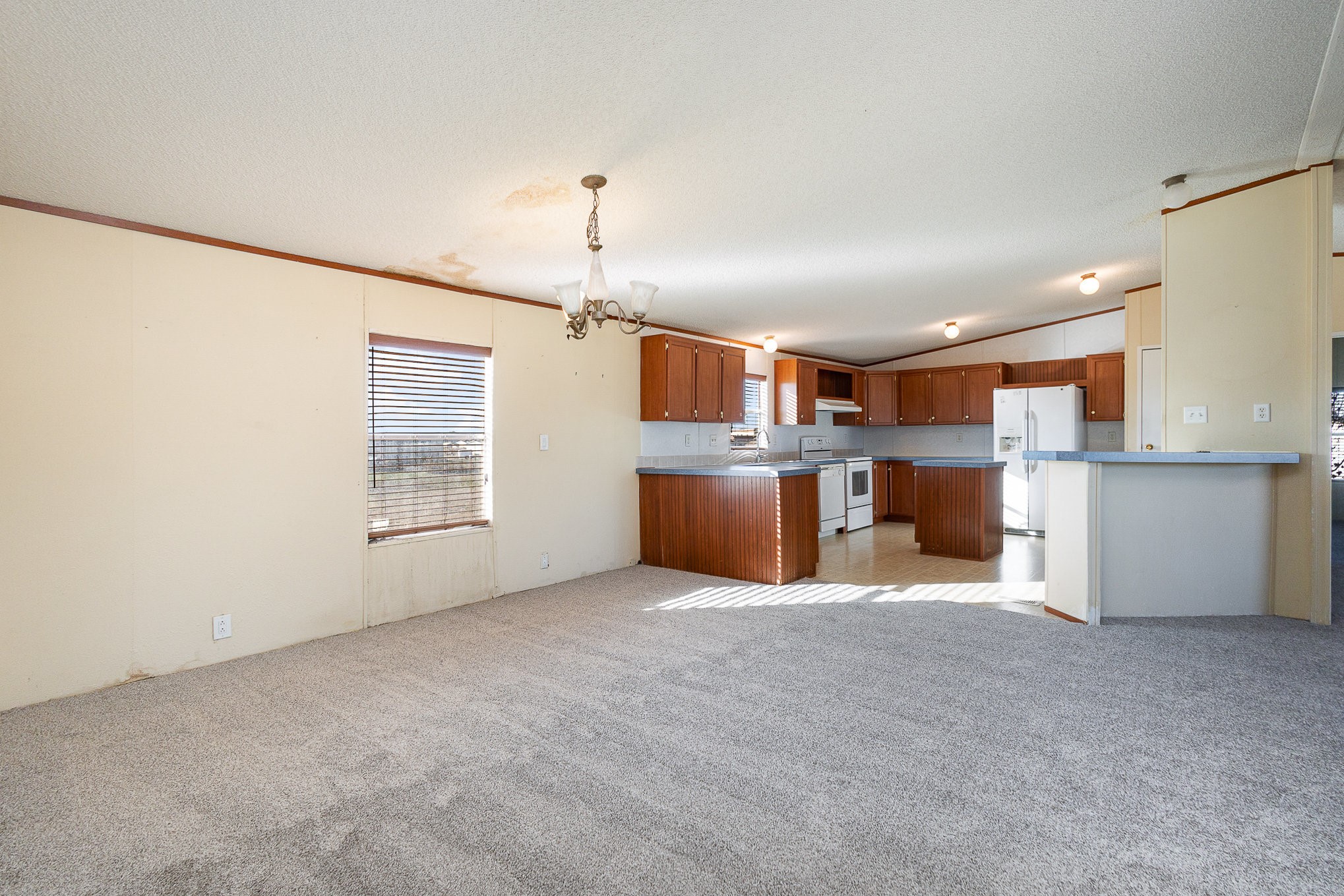 6671 Shady Hill Circle