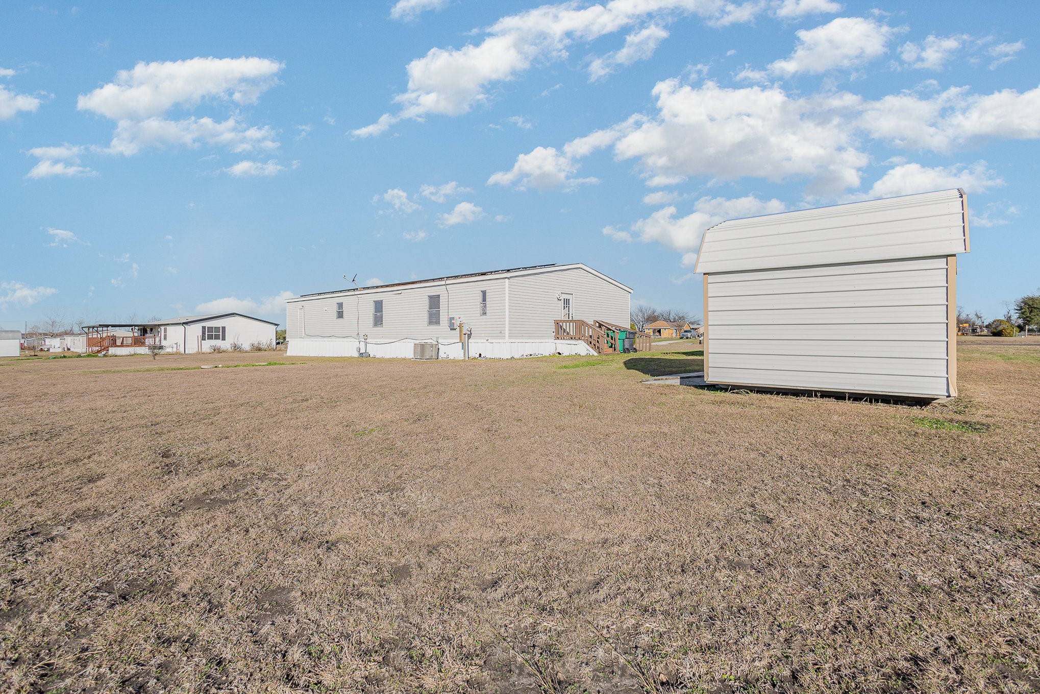 6671 Shady Hill Circle