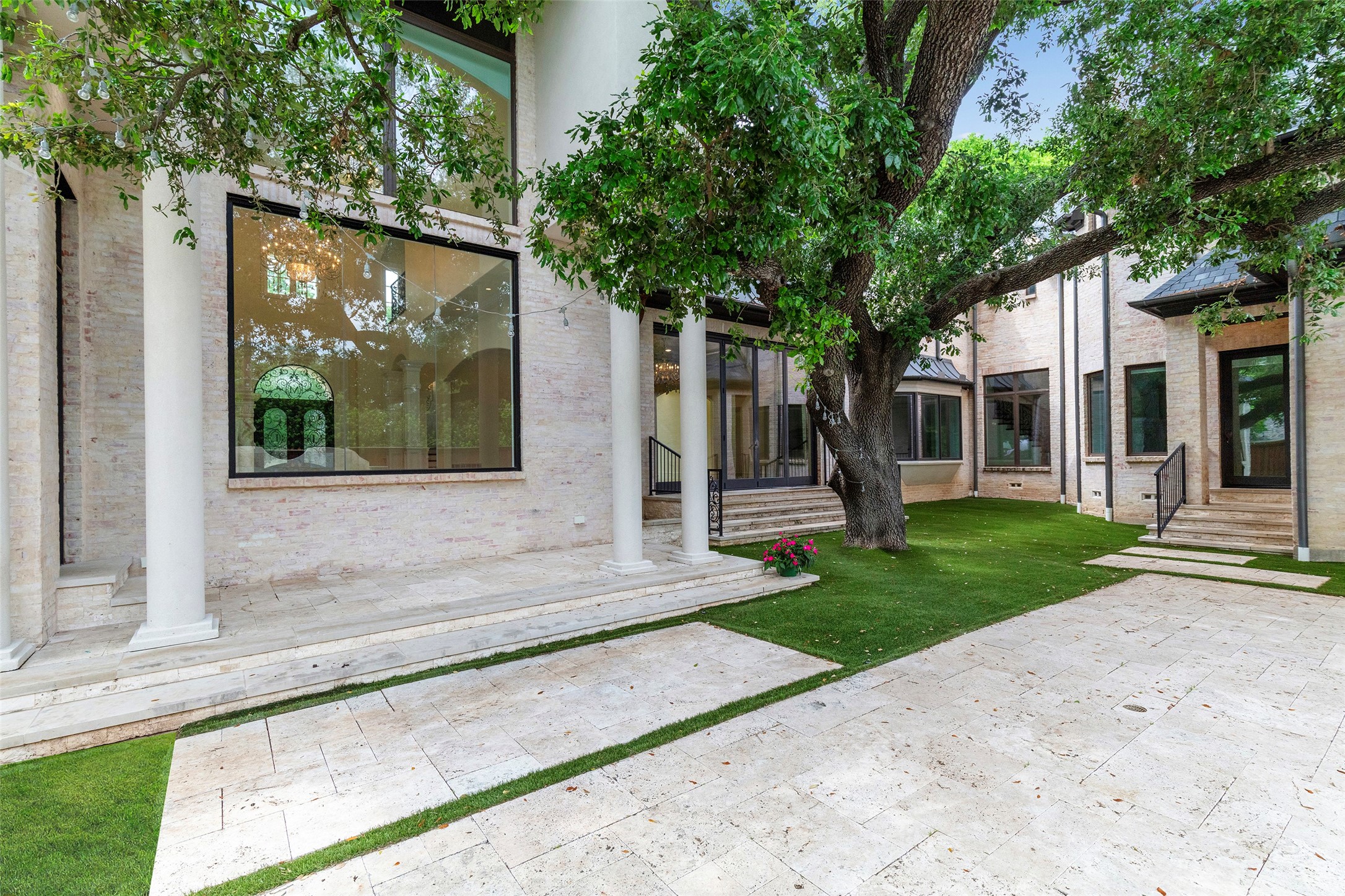 11216 Northgate Circle