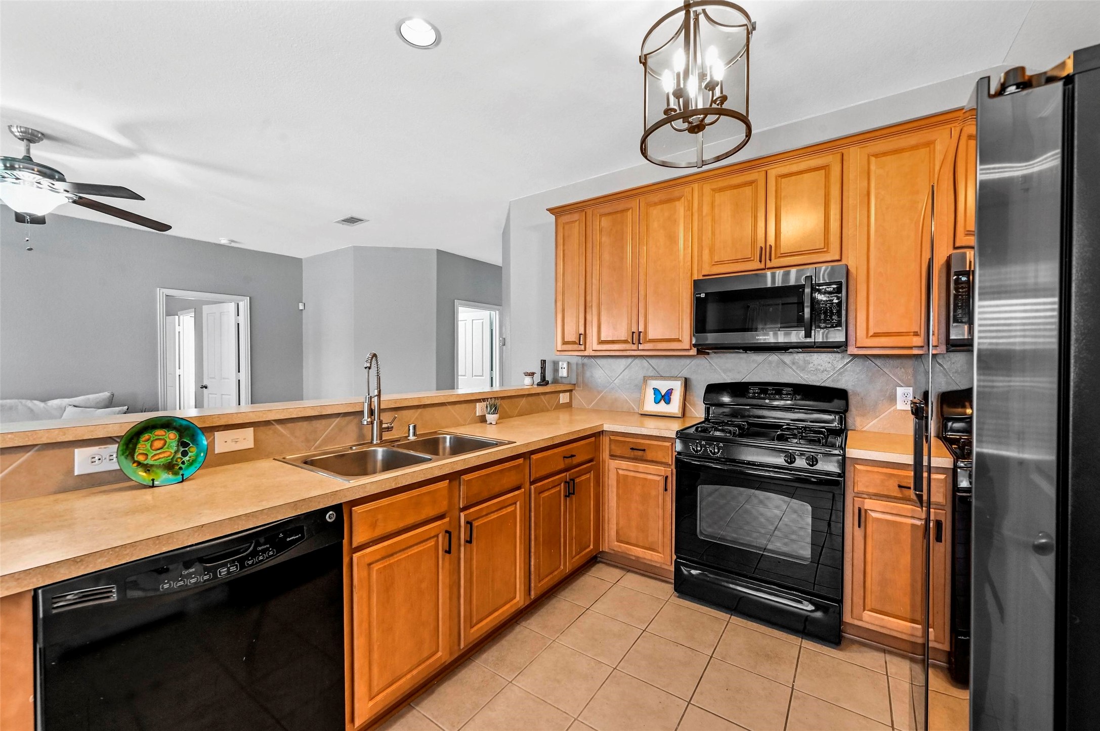 905 Horizon Ridge Circle