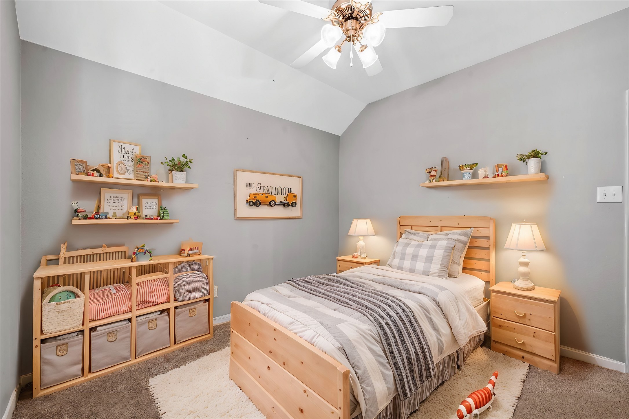 905 Horizon Ridge Circle