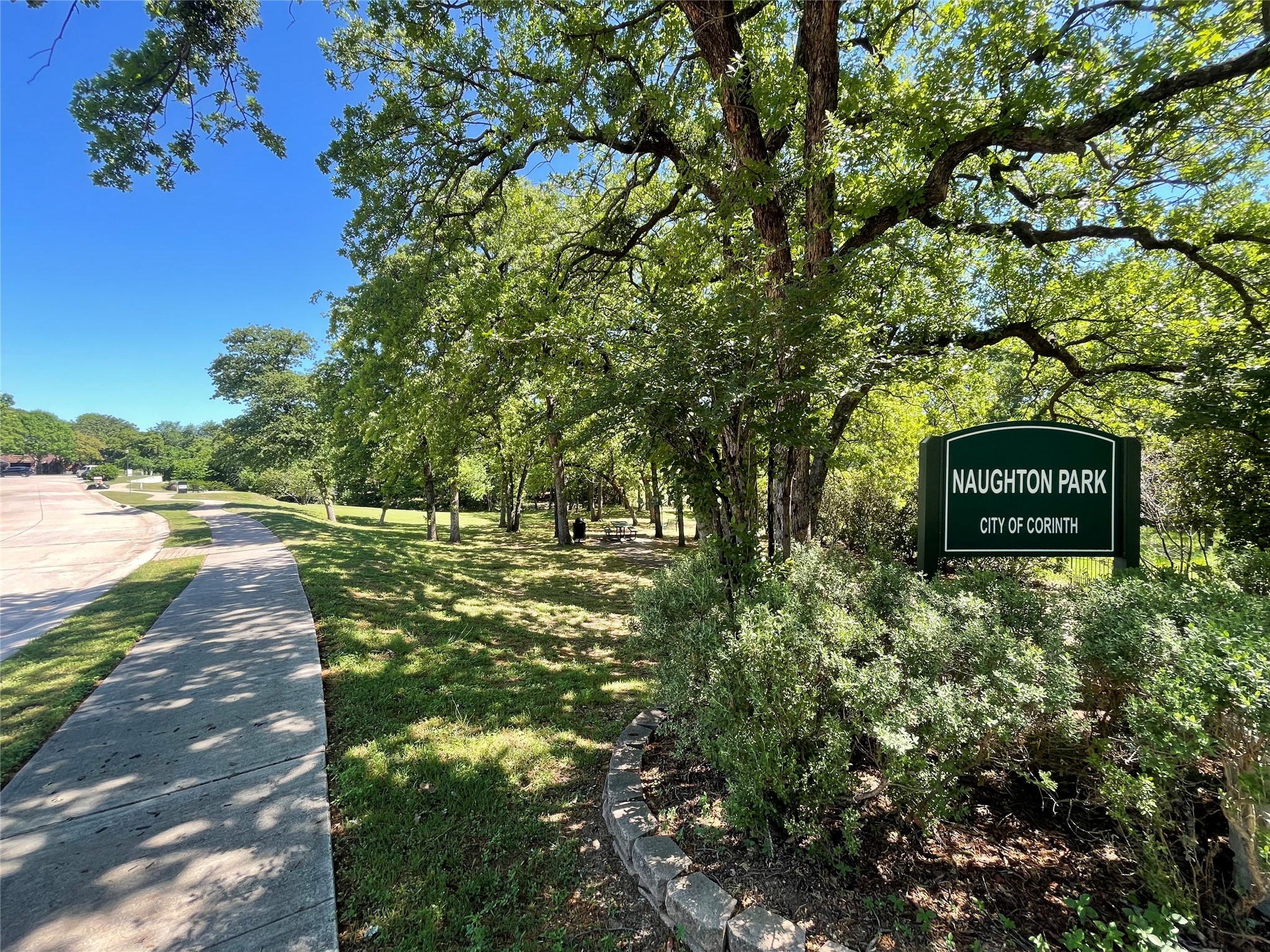 3106 Hidden Springs Drive
